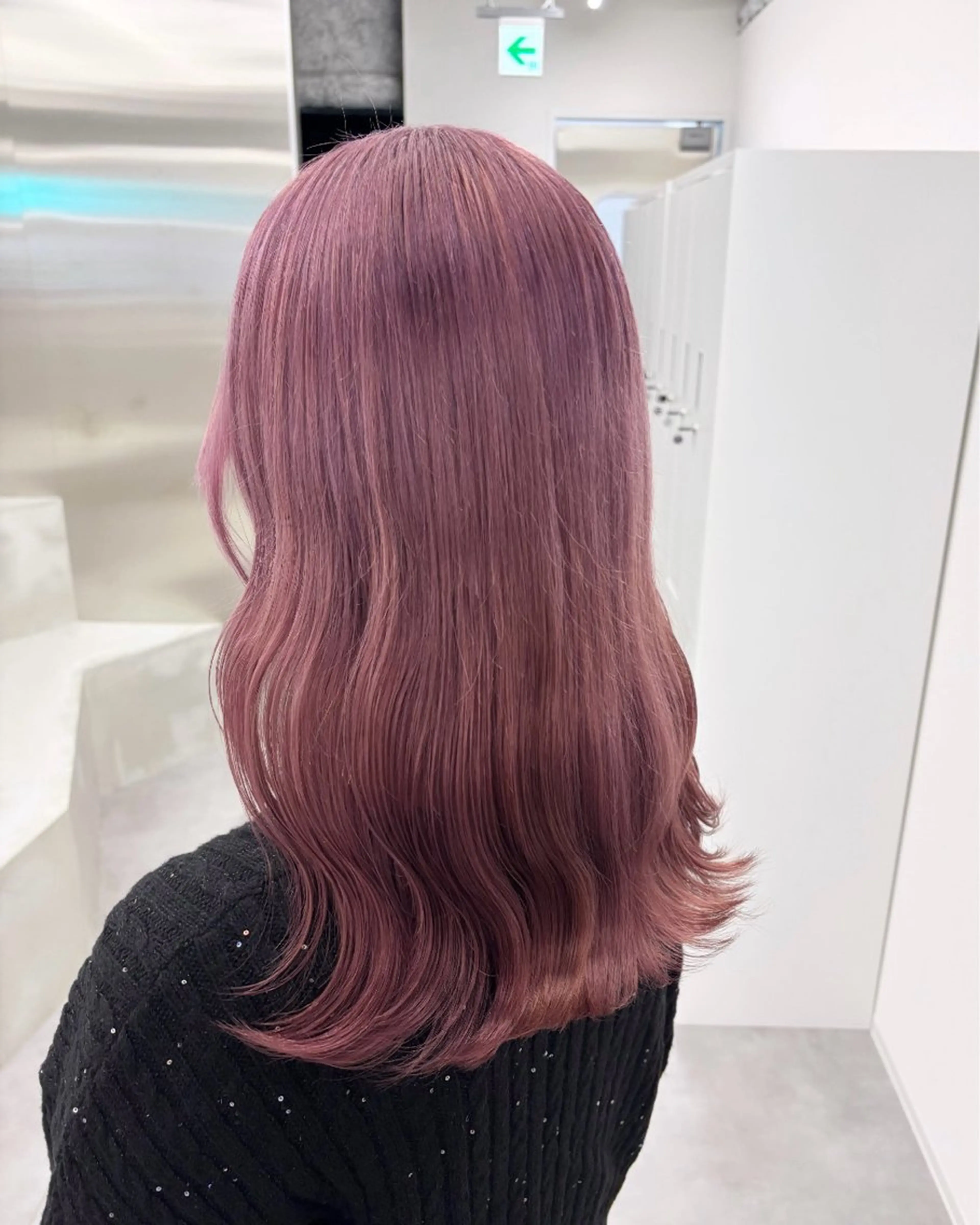 セミロング カラー カット ヘアカラー 🧸🎀ブリーチ 栄🎀🧸かのんのヘアスタイル