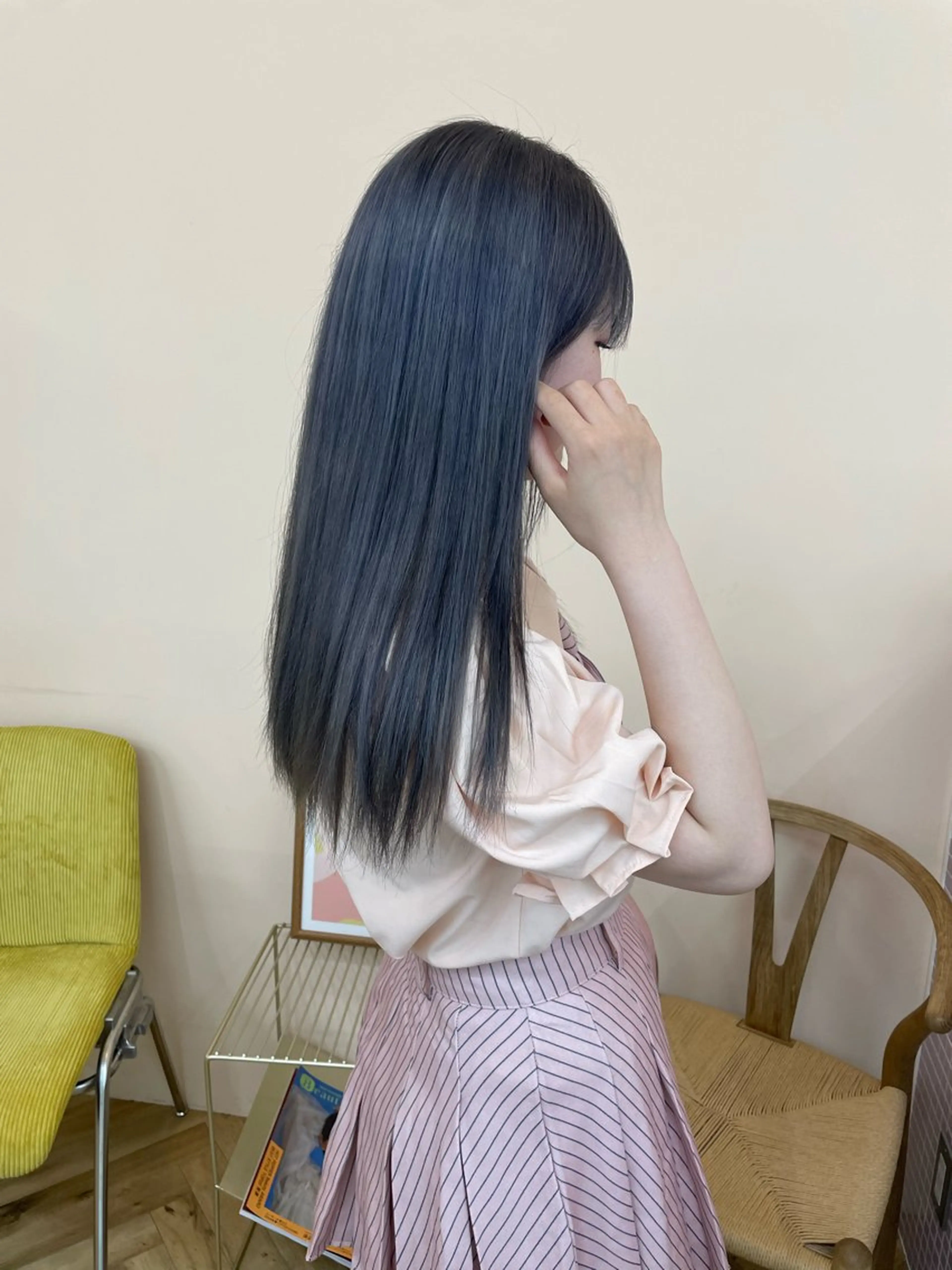 ロング カラー ヘアカラー トリートメント カットモデル/ ハイトーン/ゆうあのヘアスタイル