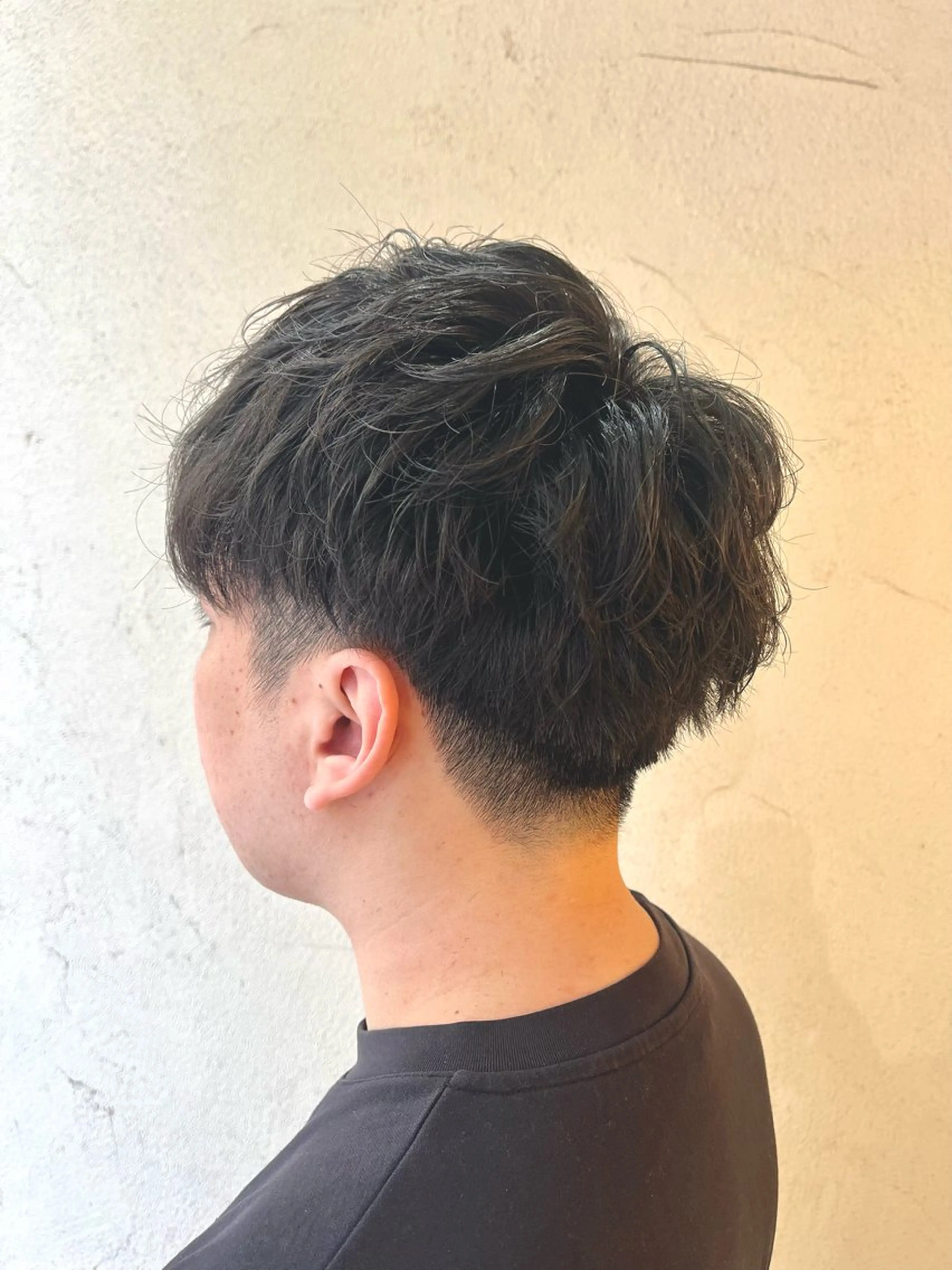 ショート パーマ メンズ マッシュ メンズパーマ ニュアンスパーマ カット パーマ メンズパーマ特化 外山　健太のヘアスタイル