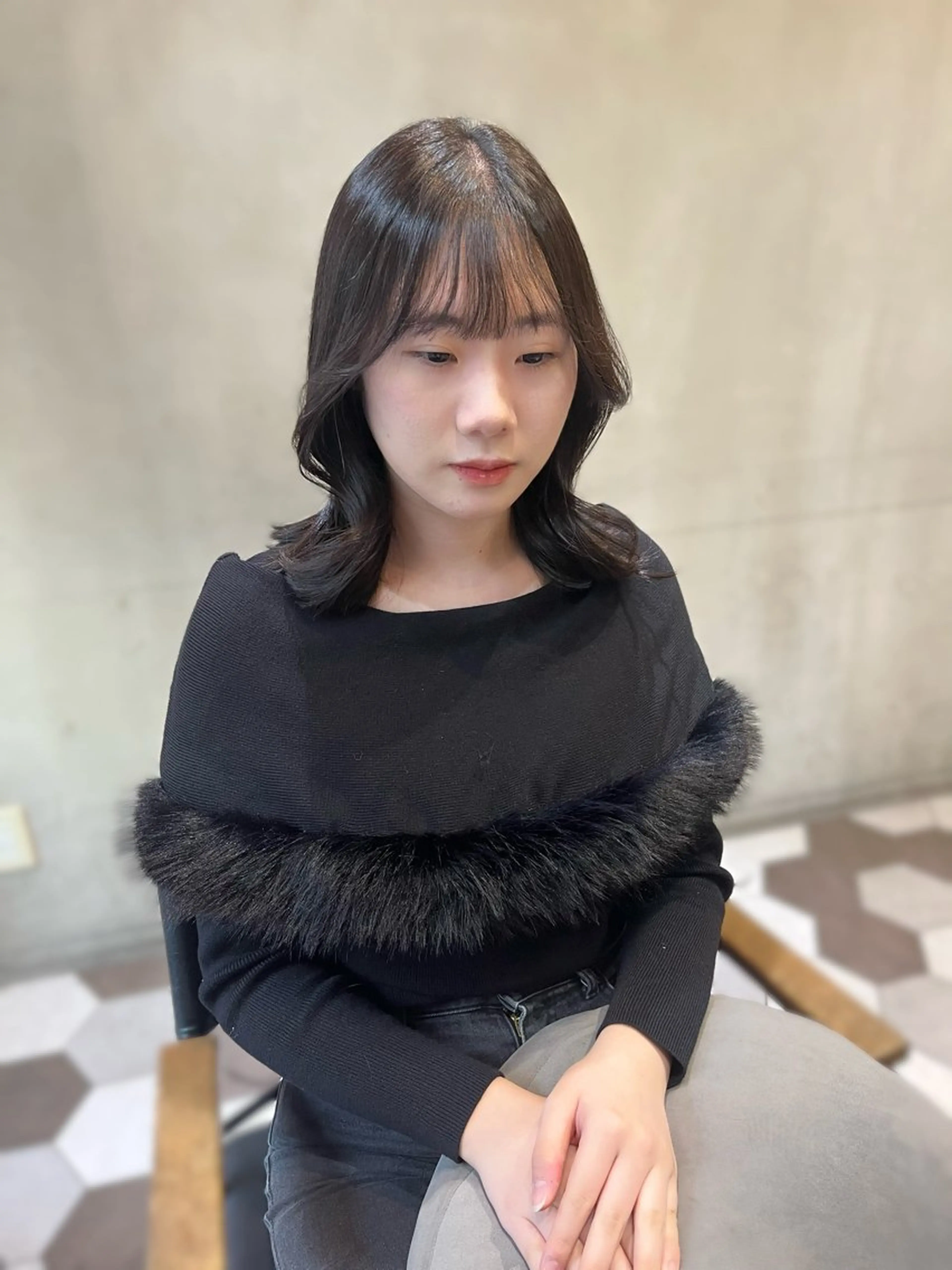 ミディアム ヘアアレンジ くびれヘア 顔周りカット 韓国風ヘア 似合わせ顔まわり カット💛森尾真由美のヘアスタイル