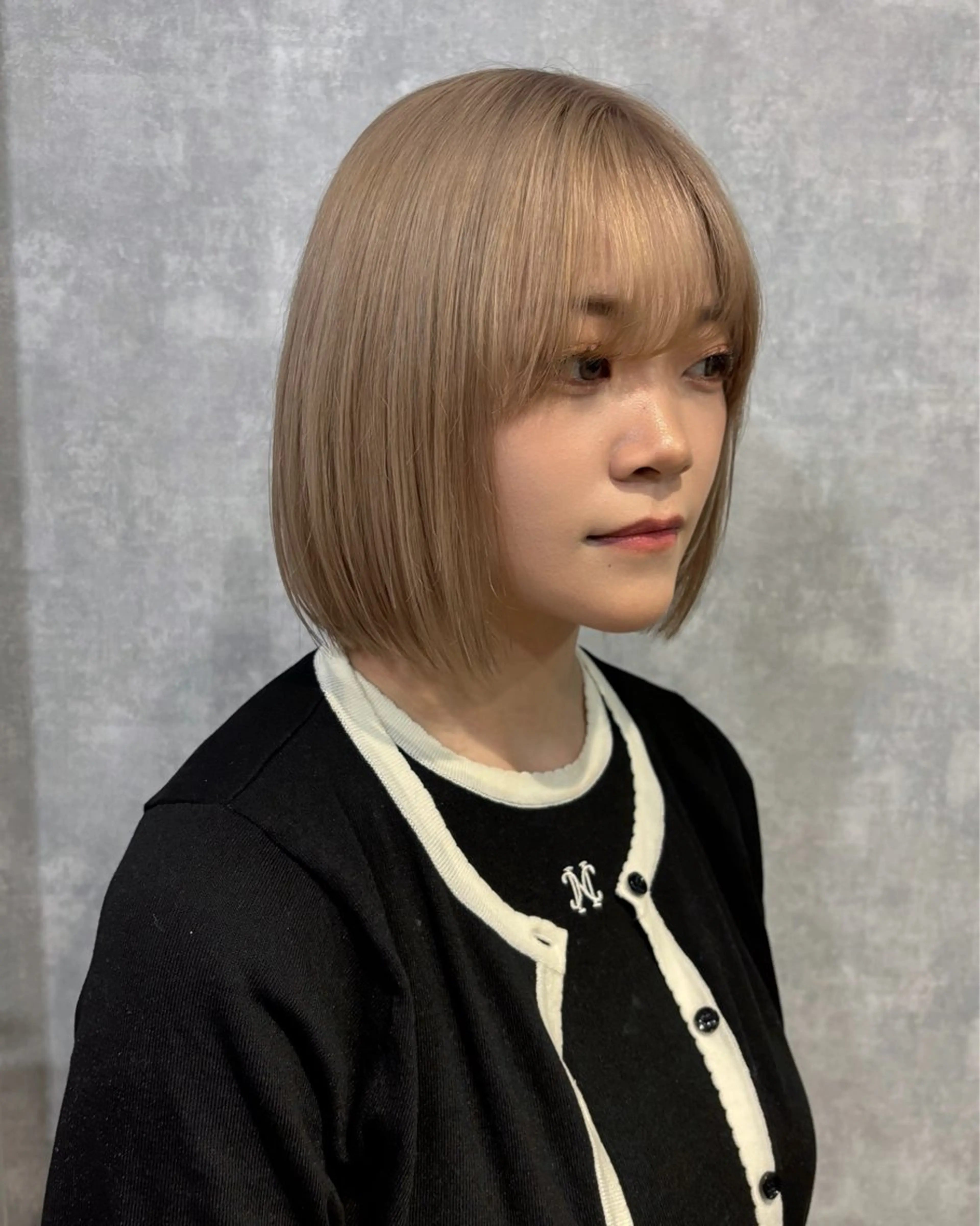 ショート ヘアカラー トリートメント 🌐NATSUMI 🌐【寒色カラー】のヘアスタイル