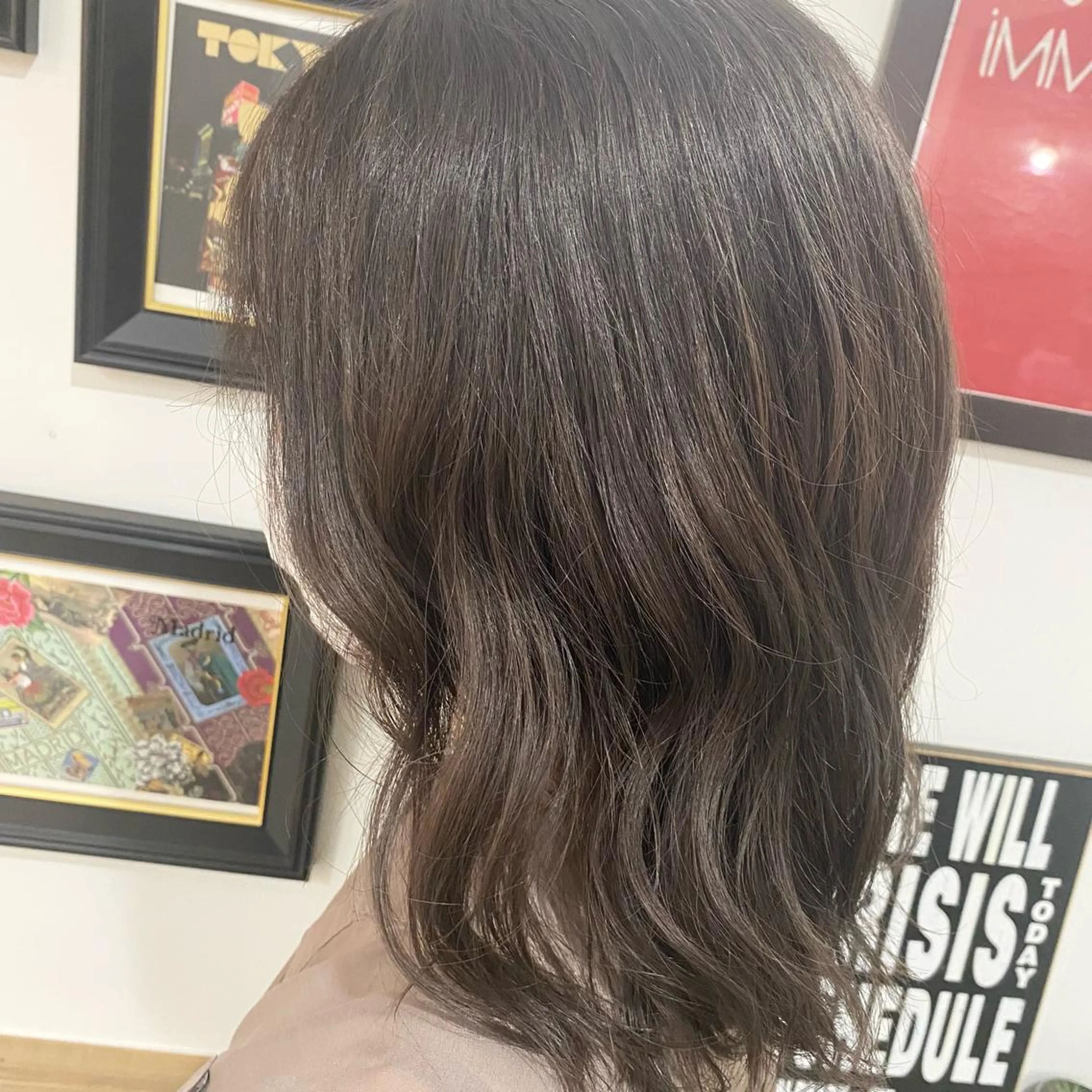 セミロング カラー ベージュカラー 透明感カラー ヘアカラー トリートメント 🦋坂本 未結🦋のヘアスタイル