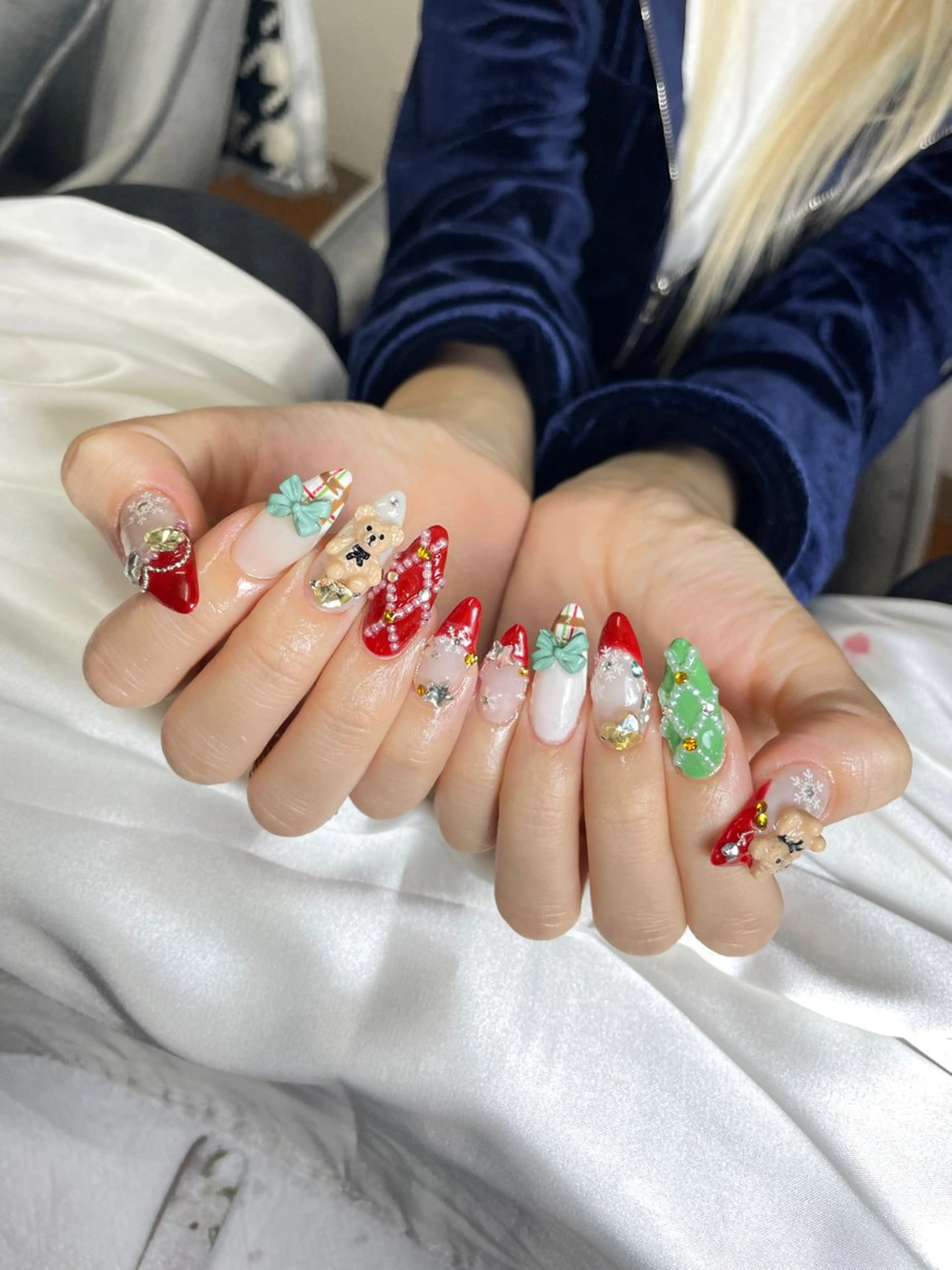ネイル チークネイル 桜ネイル 長さ出し フットネイル ジェルネイル ハンドネイル YURI NAILのネイルデザイン