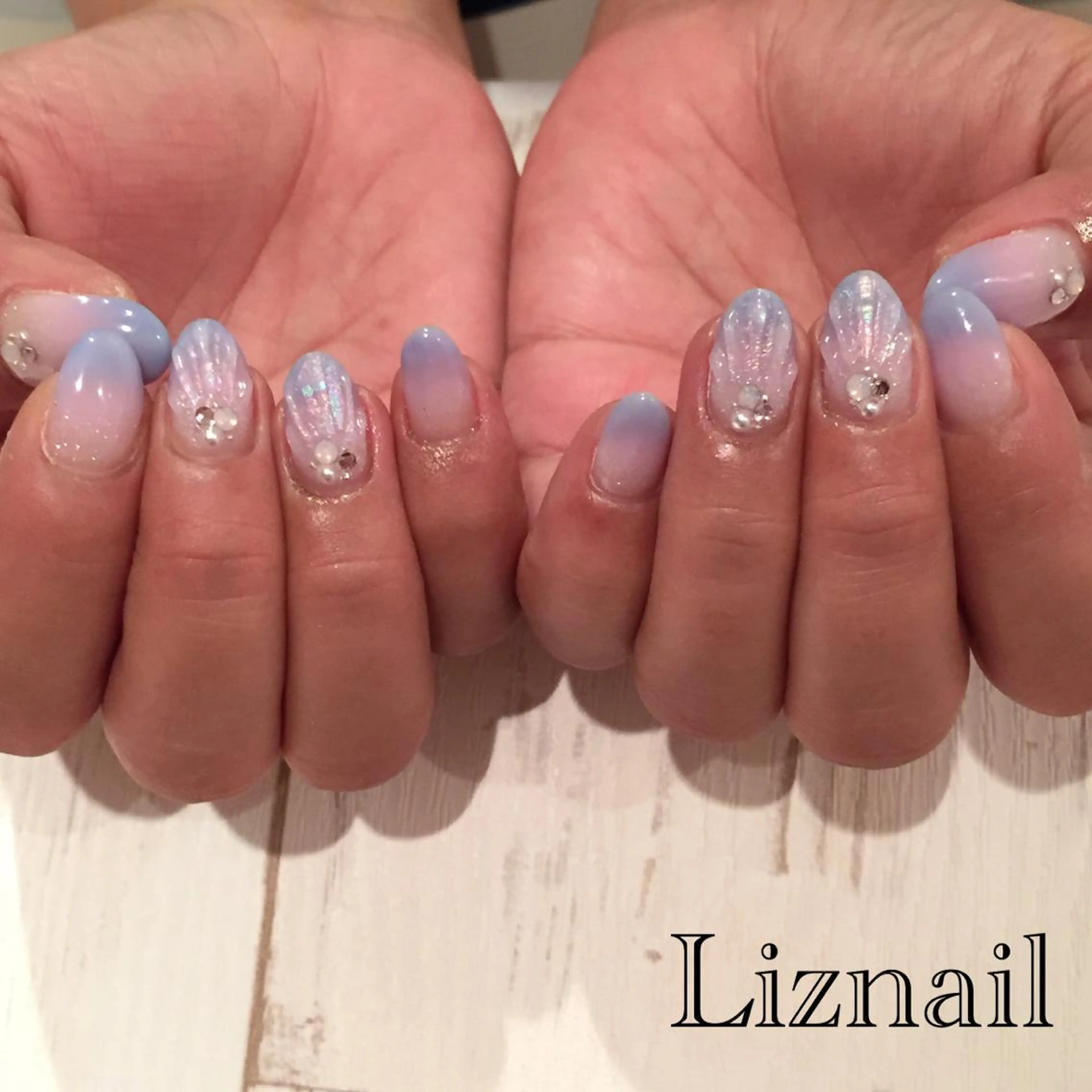 ネイル Rawr / saoriのネイルデザイン