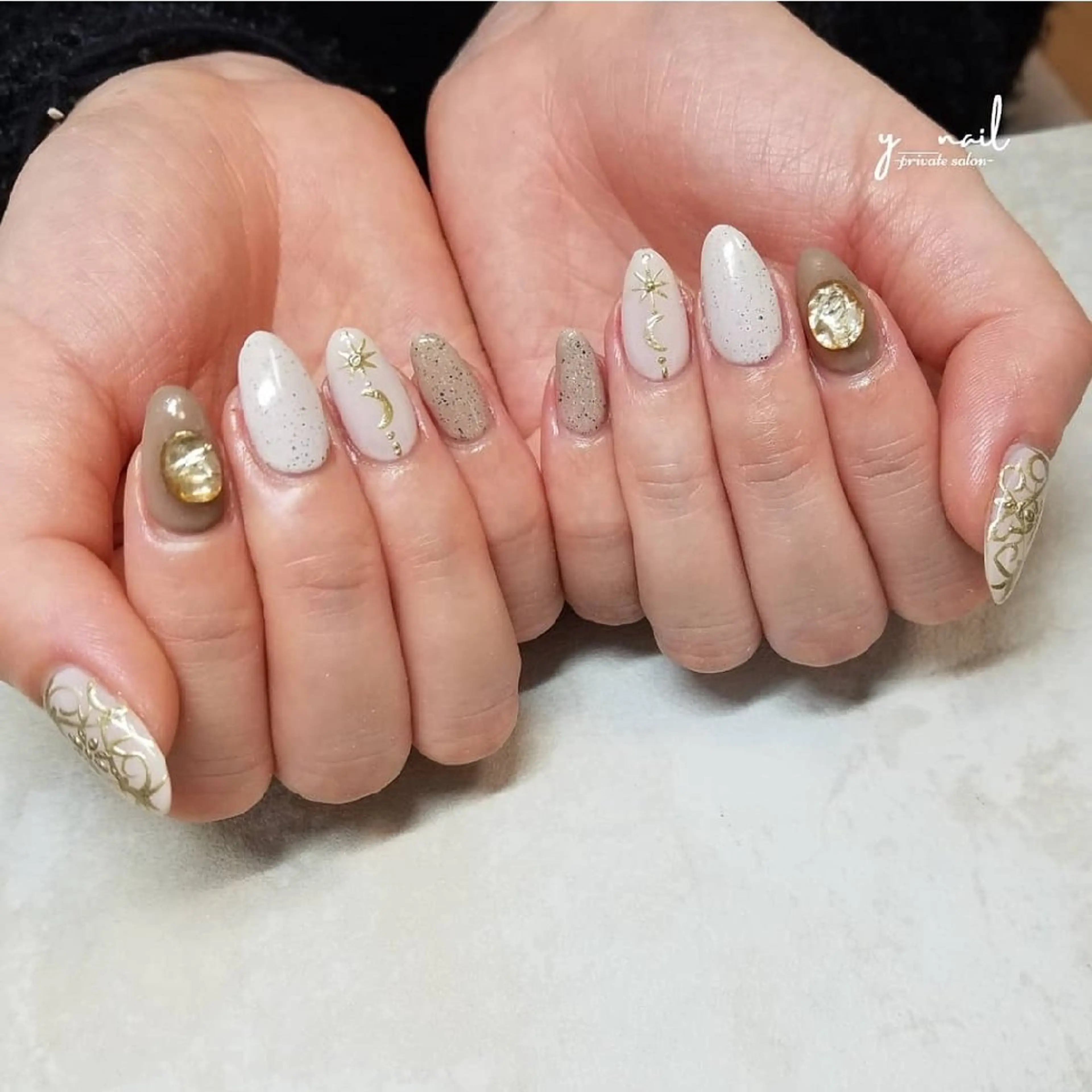 ネイル y ___nailのネイルデザイン