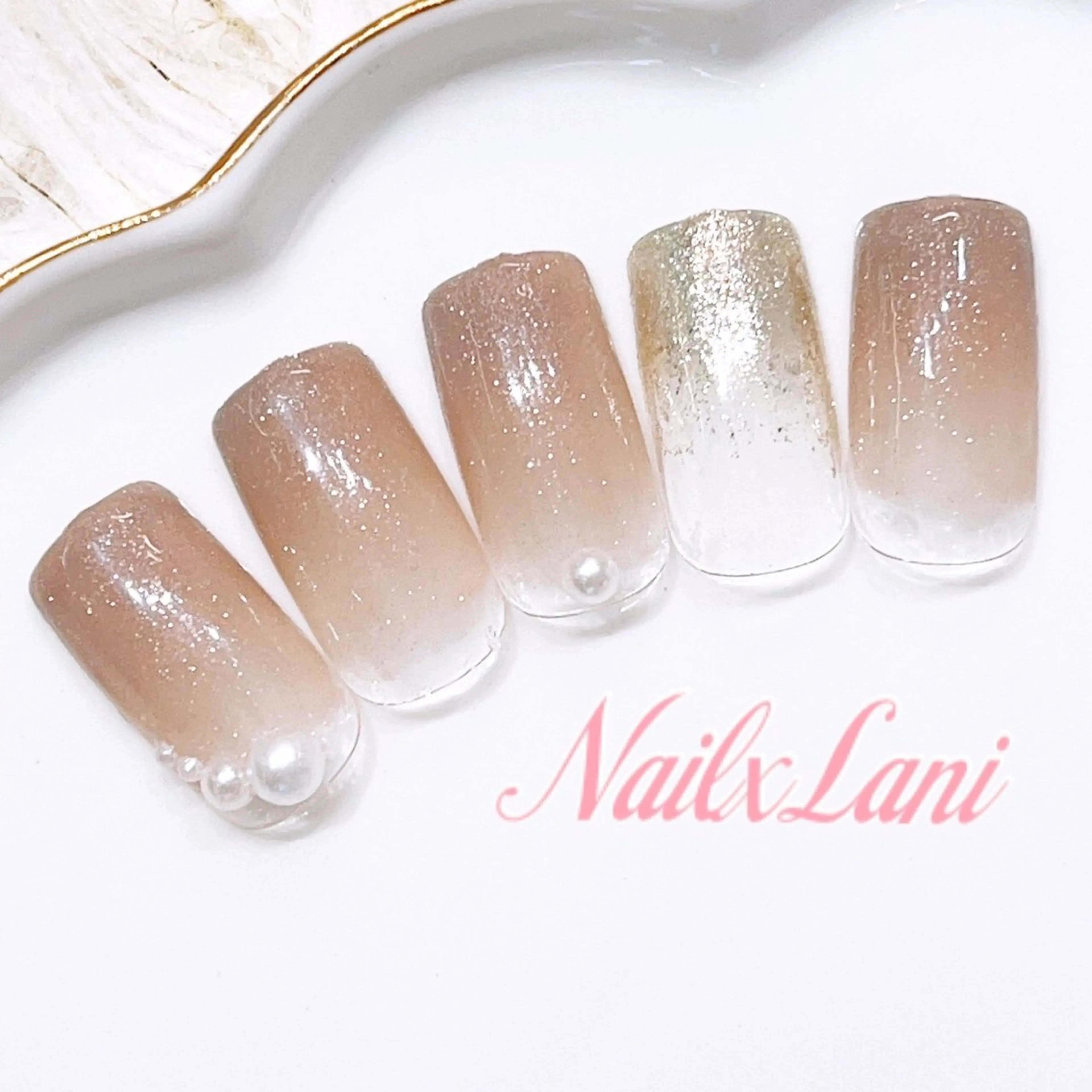 ネイル 練馬駅近ネイルラニ 不細工爪90分で美爪のネイルデザイン