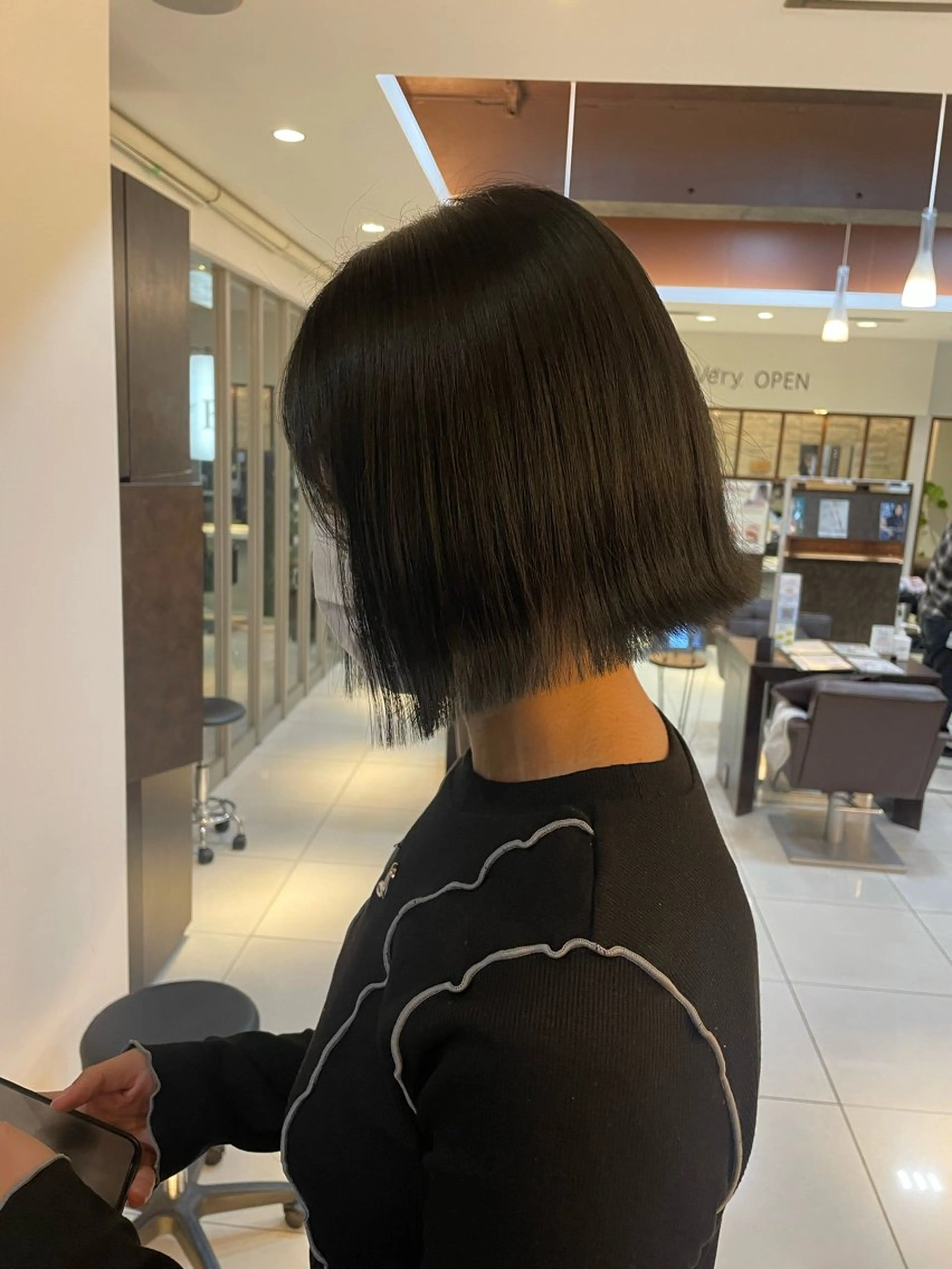 セミロング カット 縮毛矯正 トリートメント 🍊うる艶暖色カラー ボブ🍓マツパまゆかのヘアスタイル