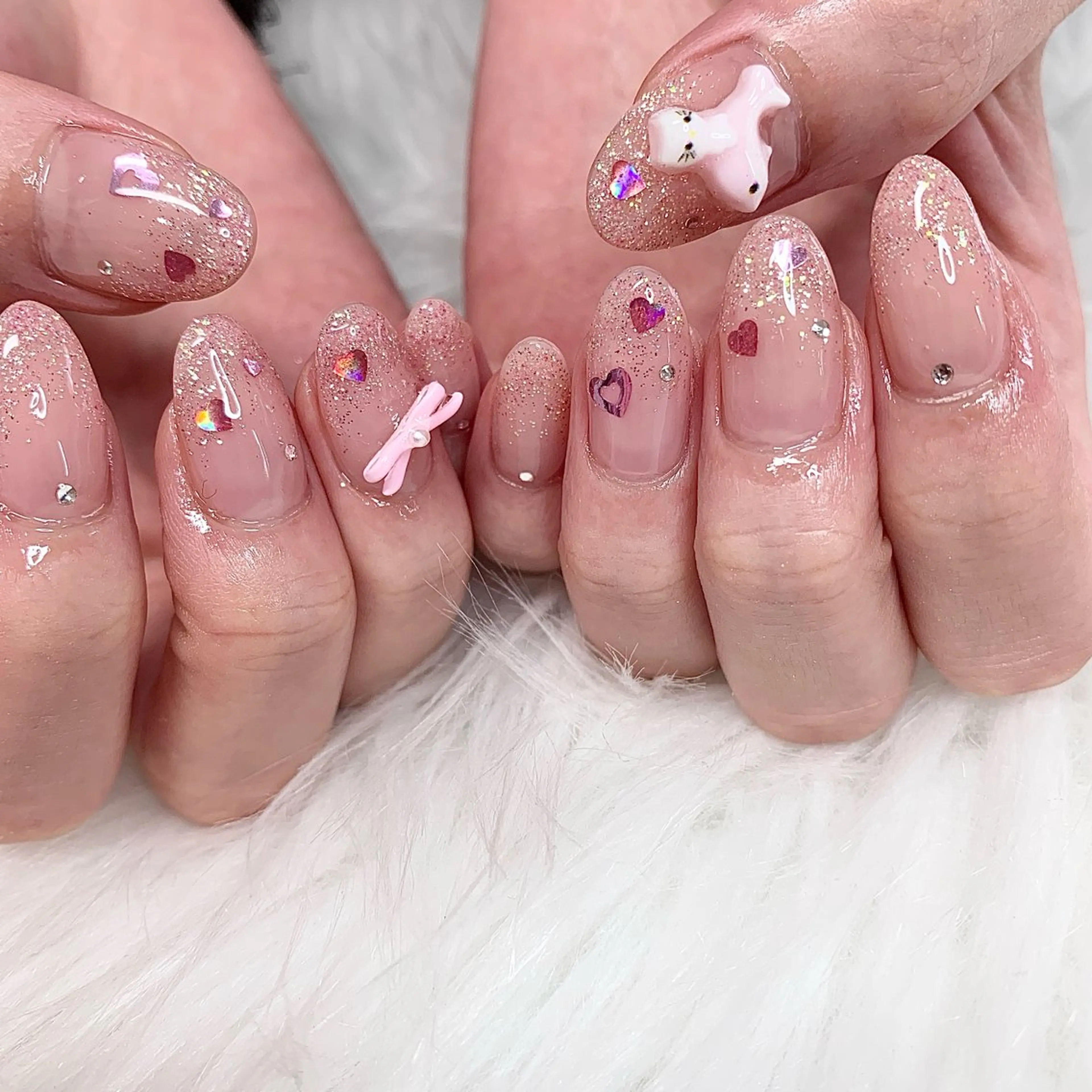 ネイル ハンドネイル La neige* yuki 🥯🍑のネイルデザイン