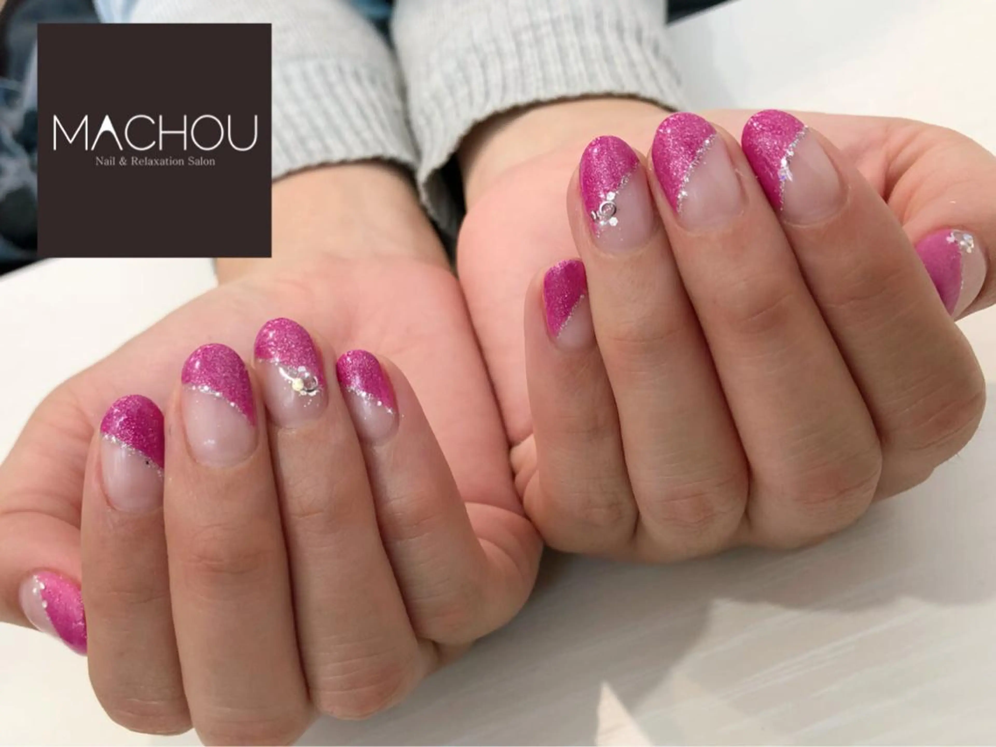 ネイル MACHOU所属・tomomi MACHOUのネイルデザイン