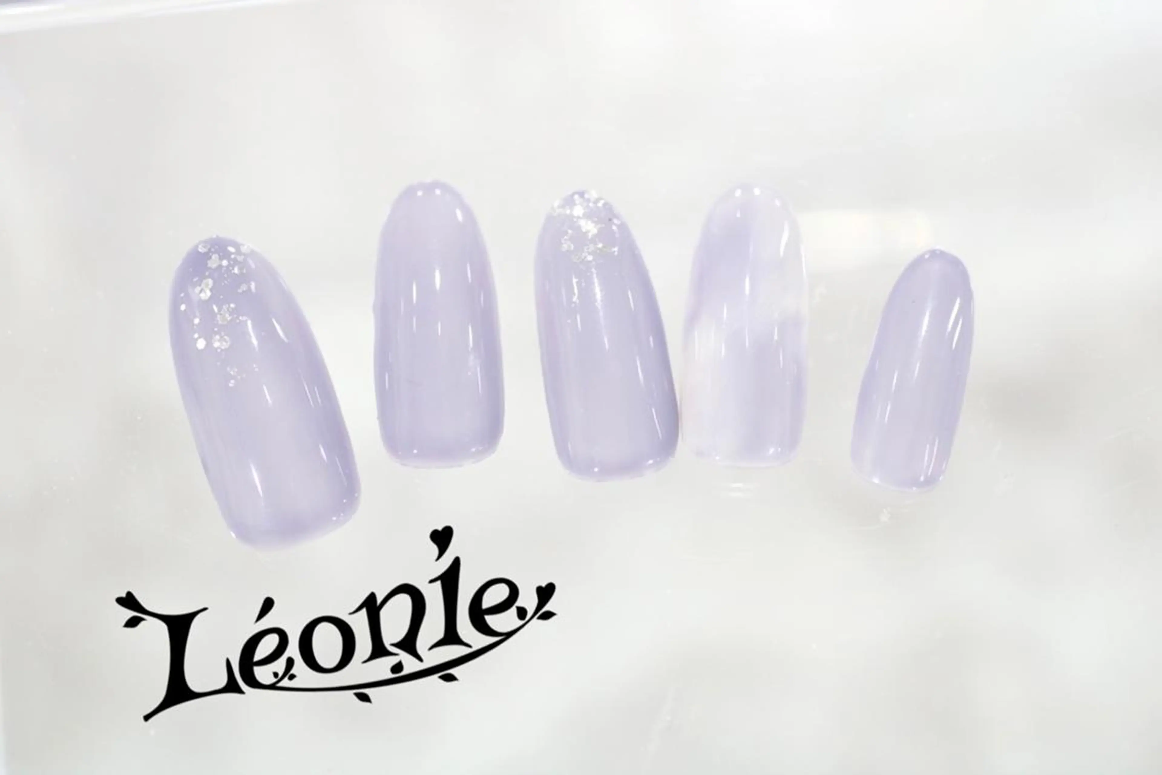 ネイル ハンドネイル Leonie misuzu. oのネイルデザイン