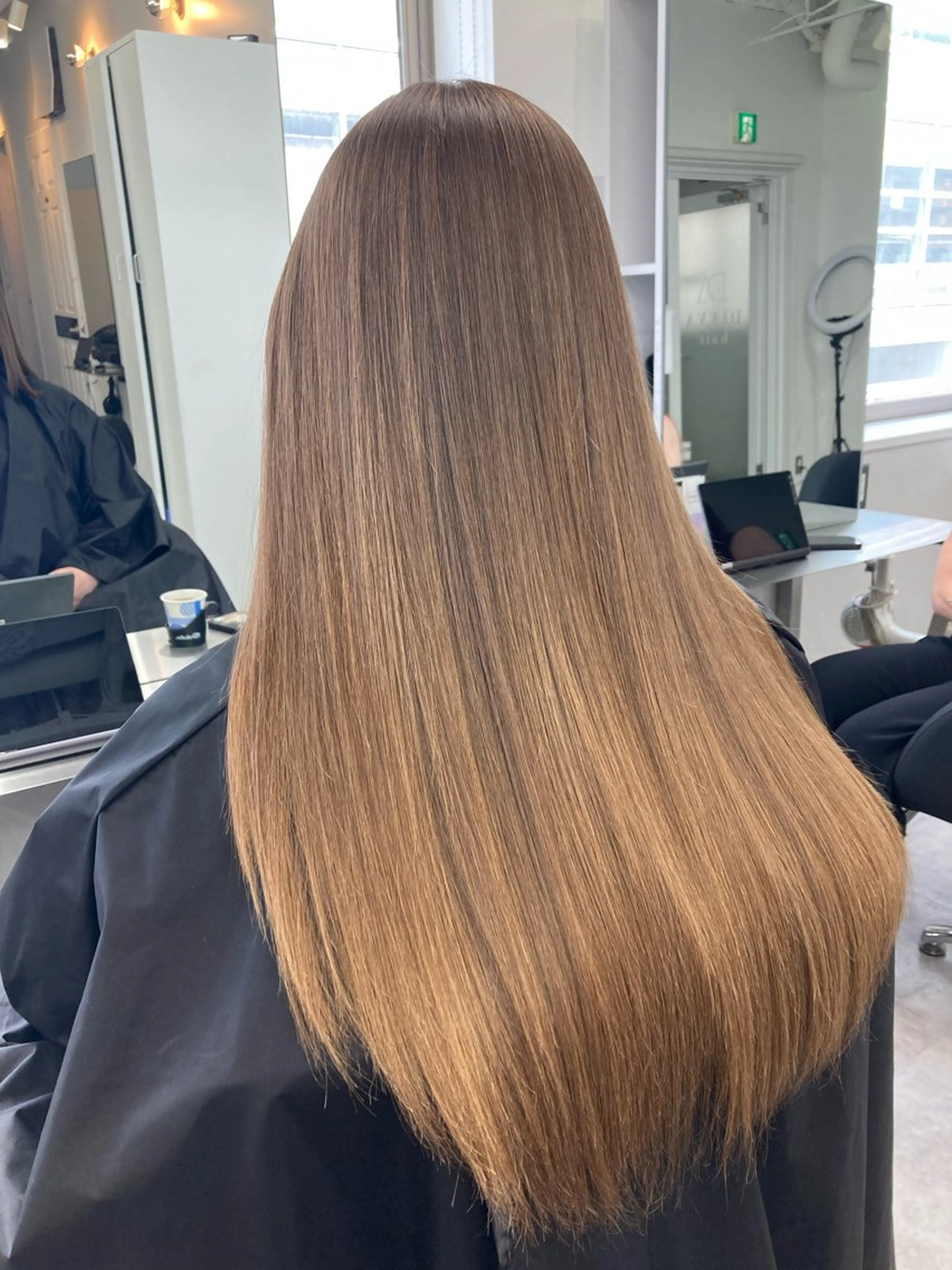 ロング カラー パーマ ヘアアレンジ メンズ キッズ ネイル マツエク・マツパ アイブロウ メンズブリーチ ブリーチ 🎀盛れる顔周り×レ イヤー×透明感/米田のヘアスタイル