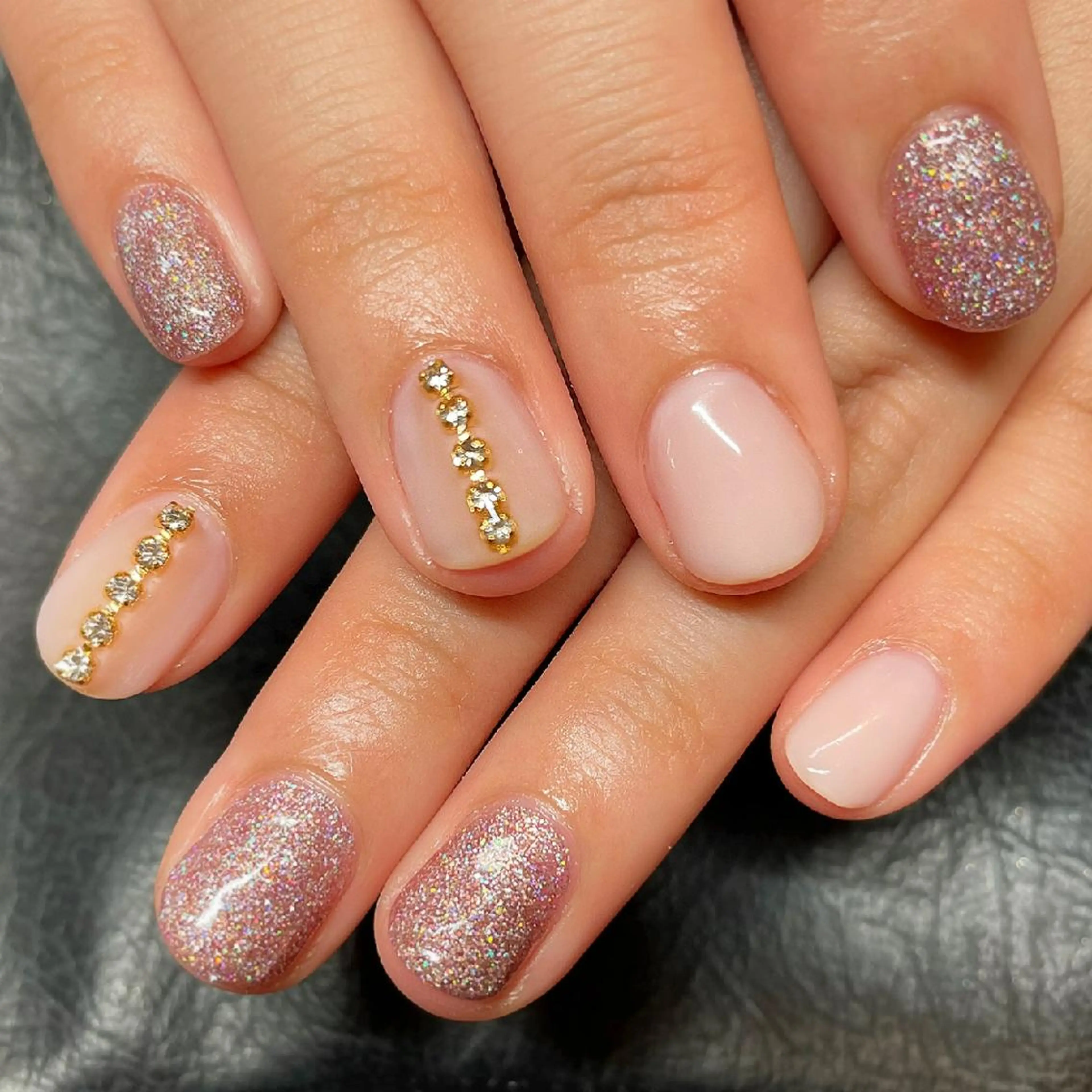 ネイル ハンドネイル フットネイル AQUA NAIL所属・AQUA NAILのネイルデザイン