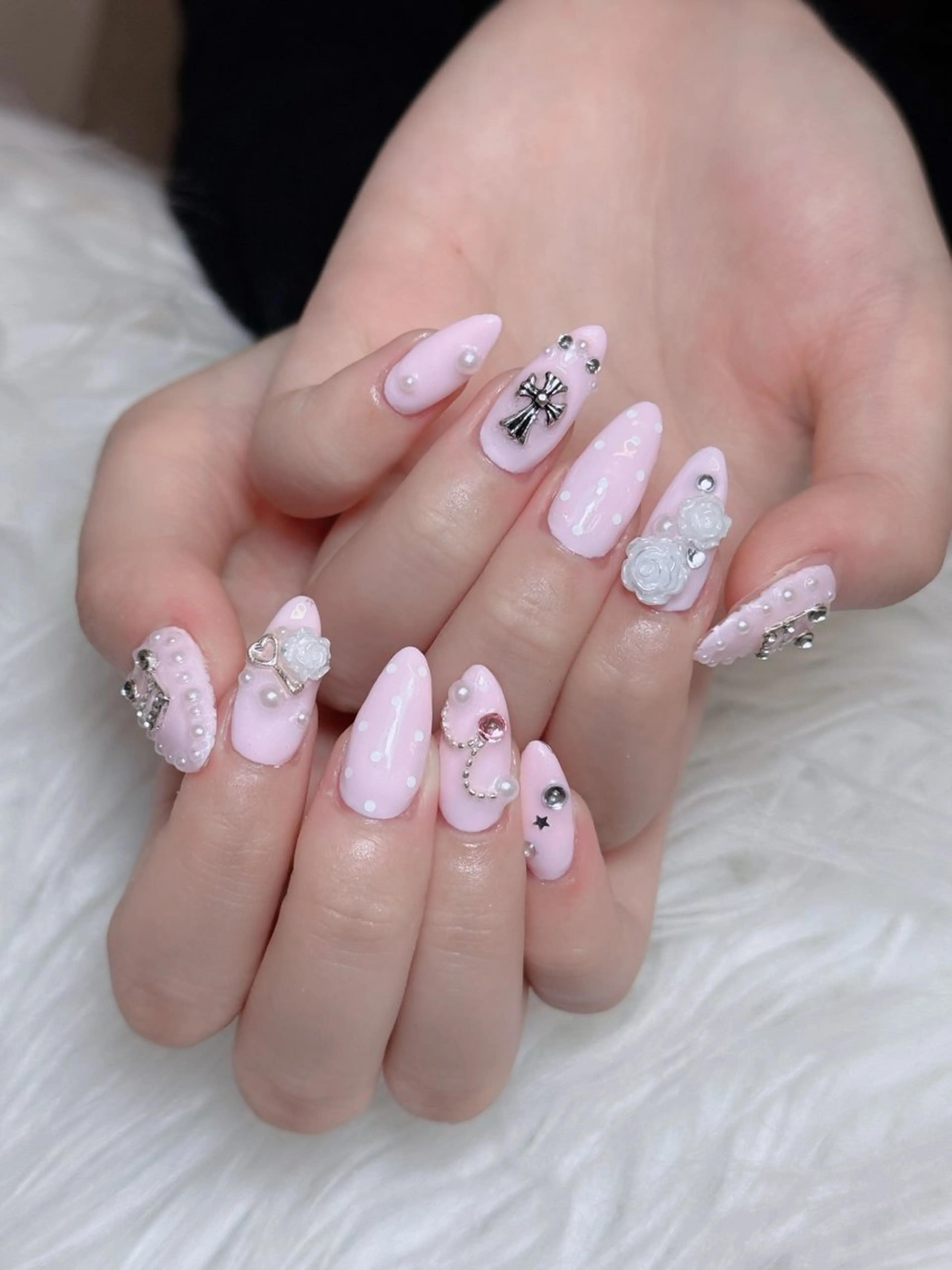 ネイル オーロラネイル チークネイル フットネイル フレンチネイル ハロウィン ハンドネイル Lumi Nail 新大久保3‘のネイルデザイン