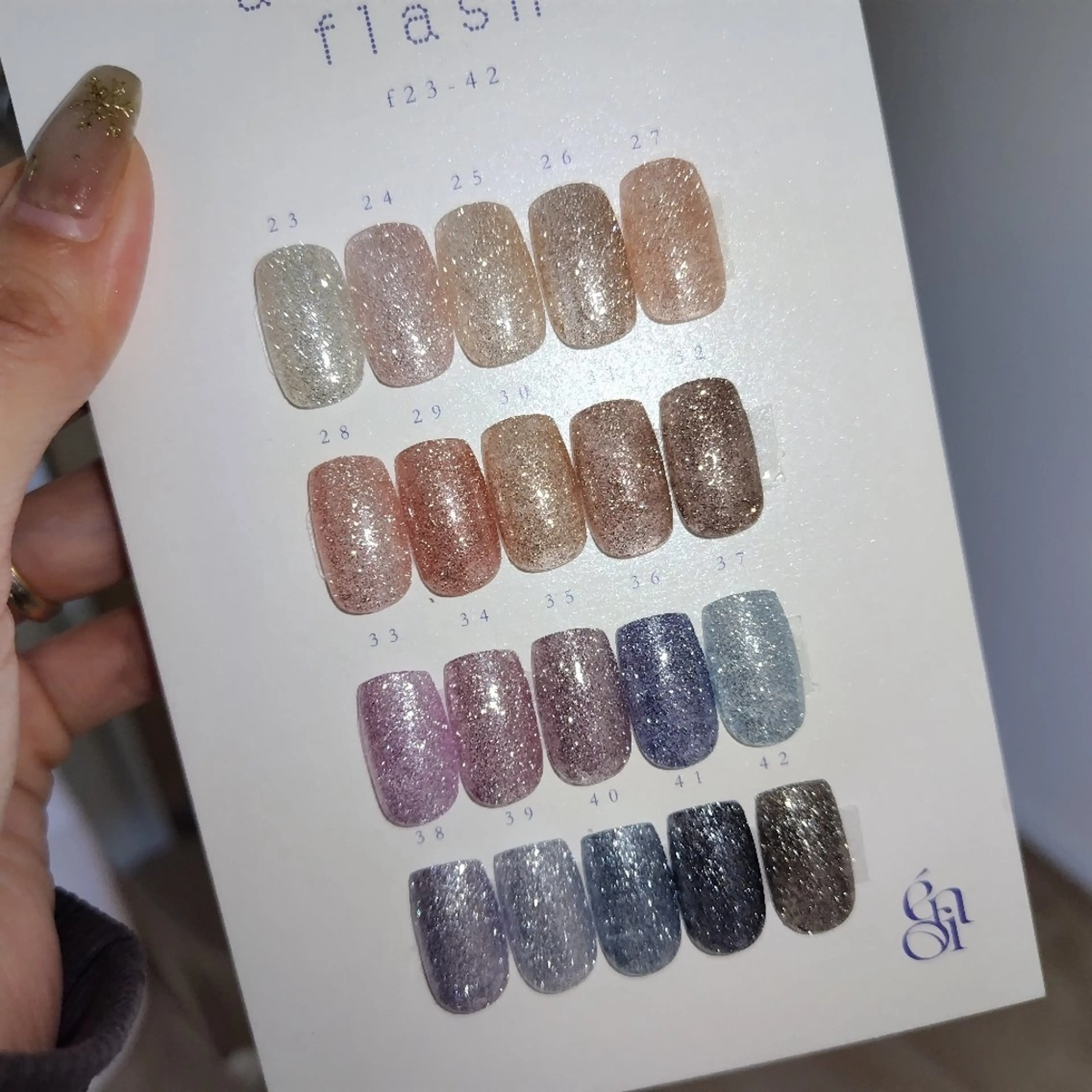 ネイル フラッシュネイル ハンドネイル etaupe nail所属・向原自宅サロン ★エトープネイルのネイルデザイン