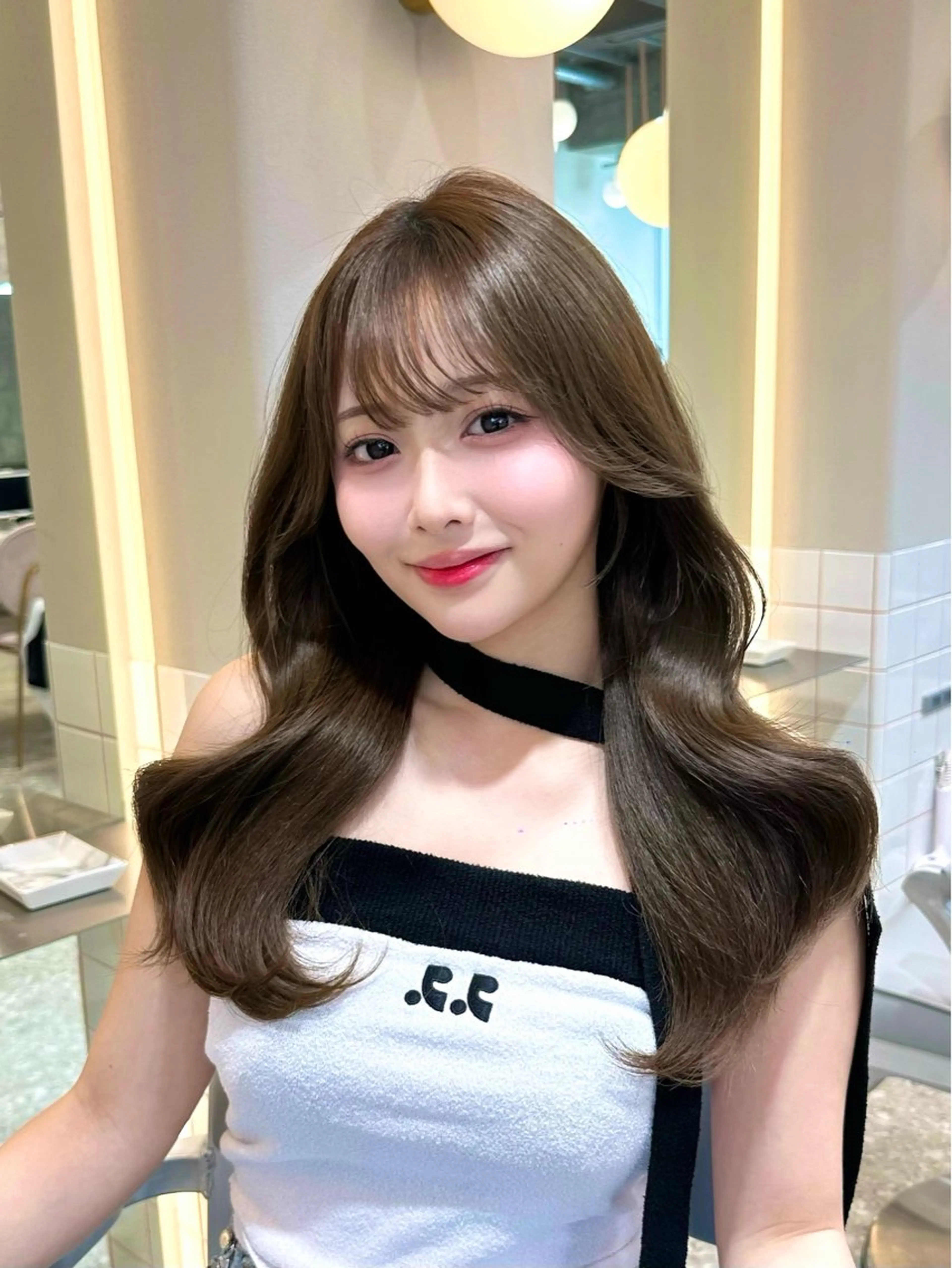 セミロング カラー カット ヘアカラー トリートメント ヘッドスパ ヘアセット 韓国レイヤー/透明感 カラー/髪質改善角所のヘアスタイル