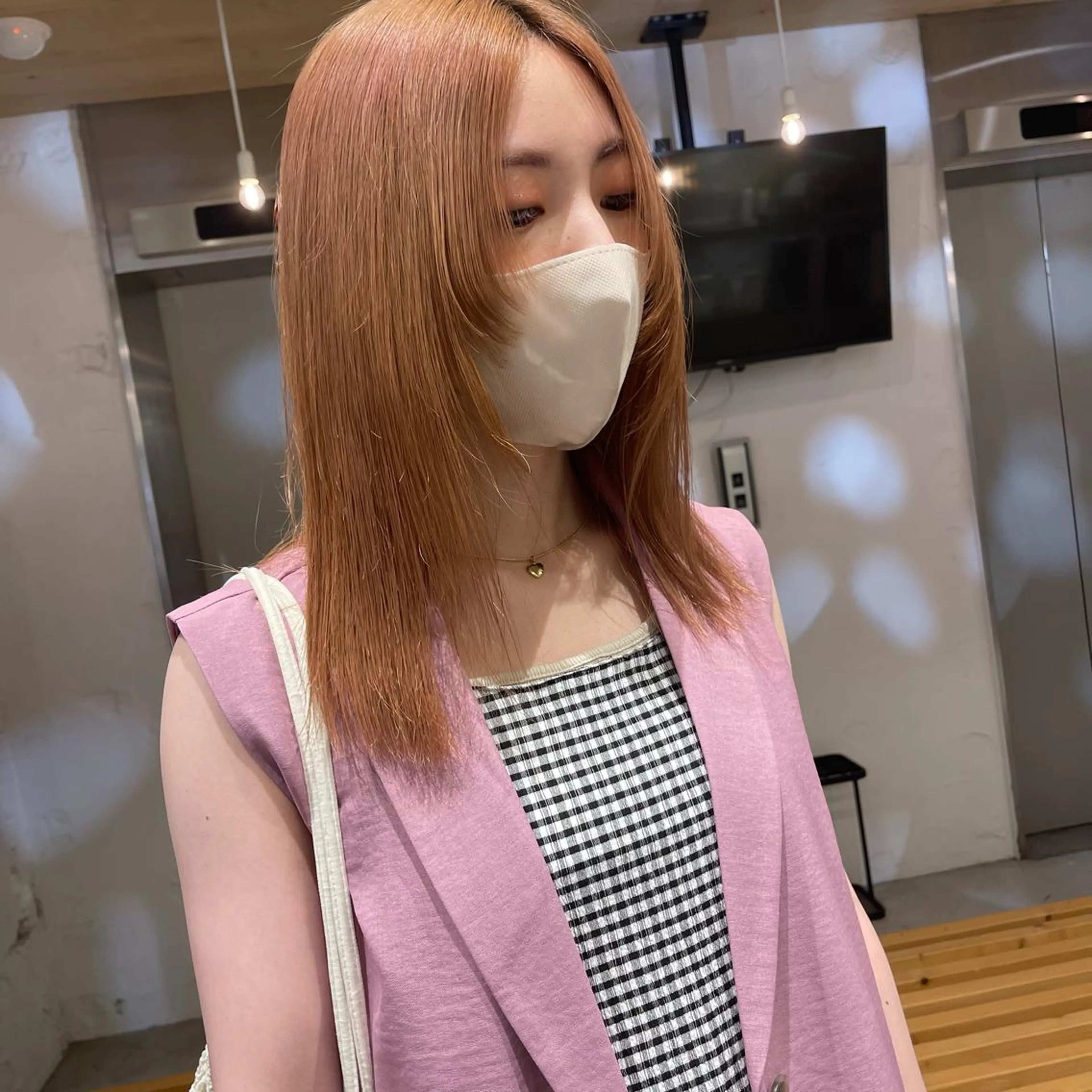 セミロング トリートメント 酸熱トリートメント カット トリートメント nameless miichiのヘアスタイル