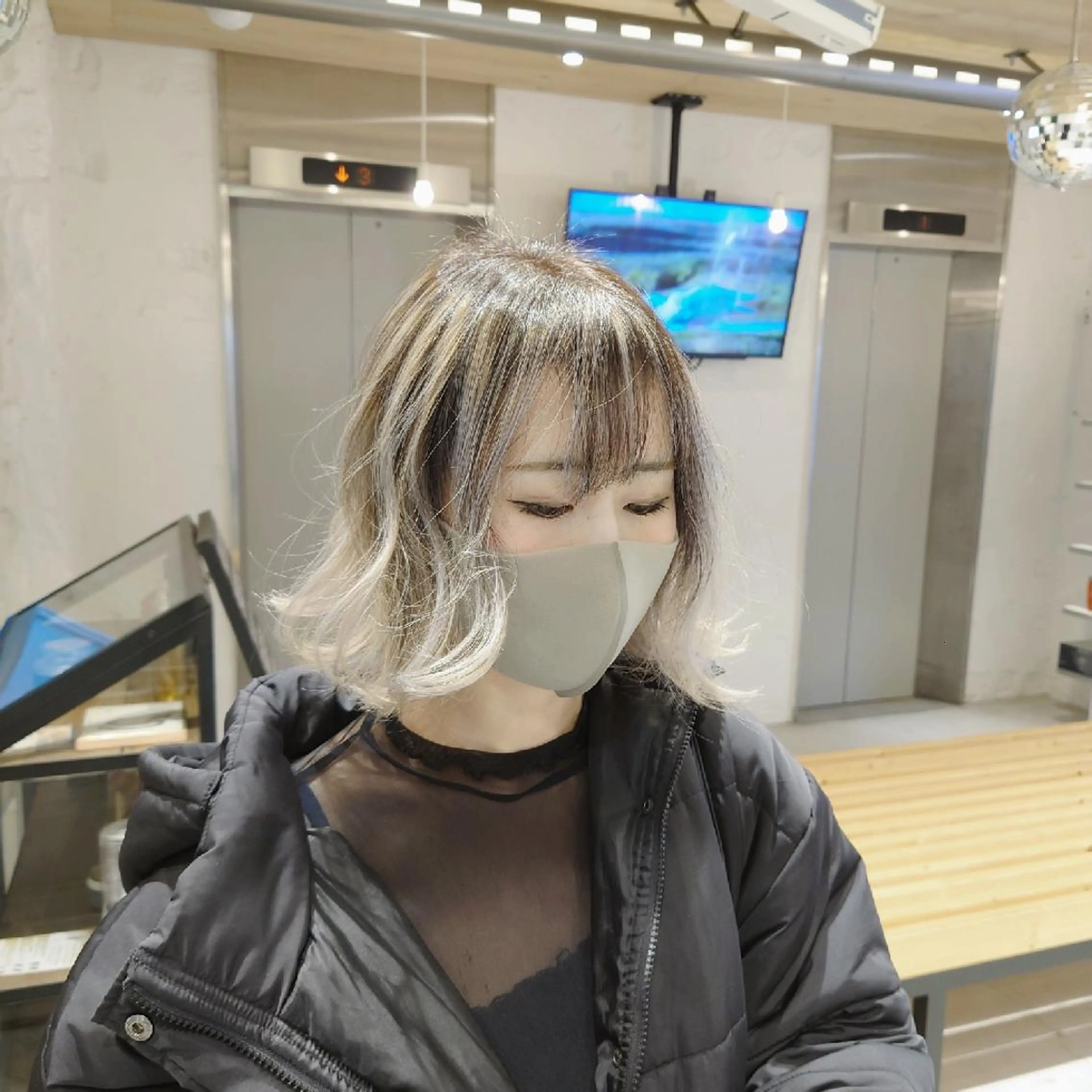 ショート カラー 切りっぱなしボブ ボブ カット ヘアカラー トリートメント 艶髪✨ブリーチ職人 井手正康のヘアスタイル