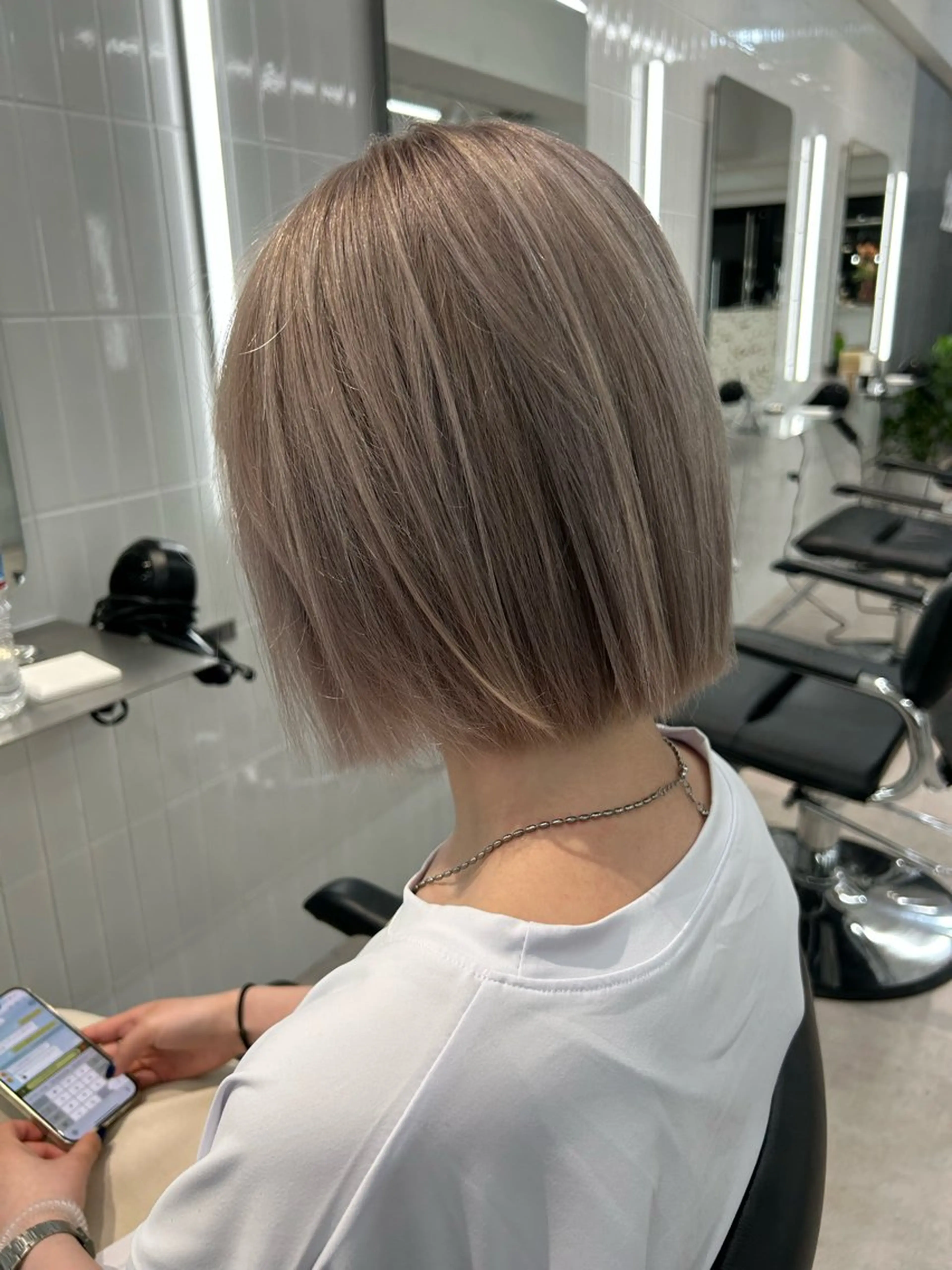 ショート onyx所属・表参道/ハイライト・ バレイヤージュのヘアスタイル