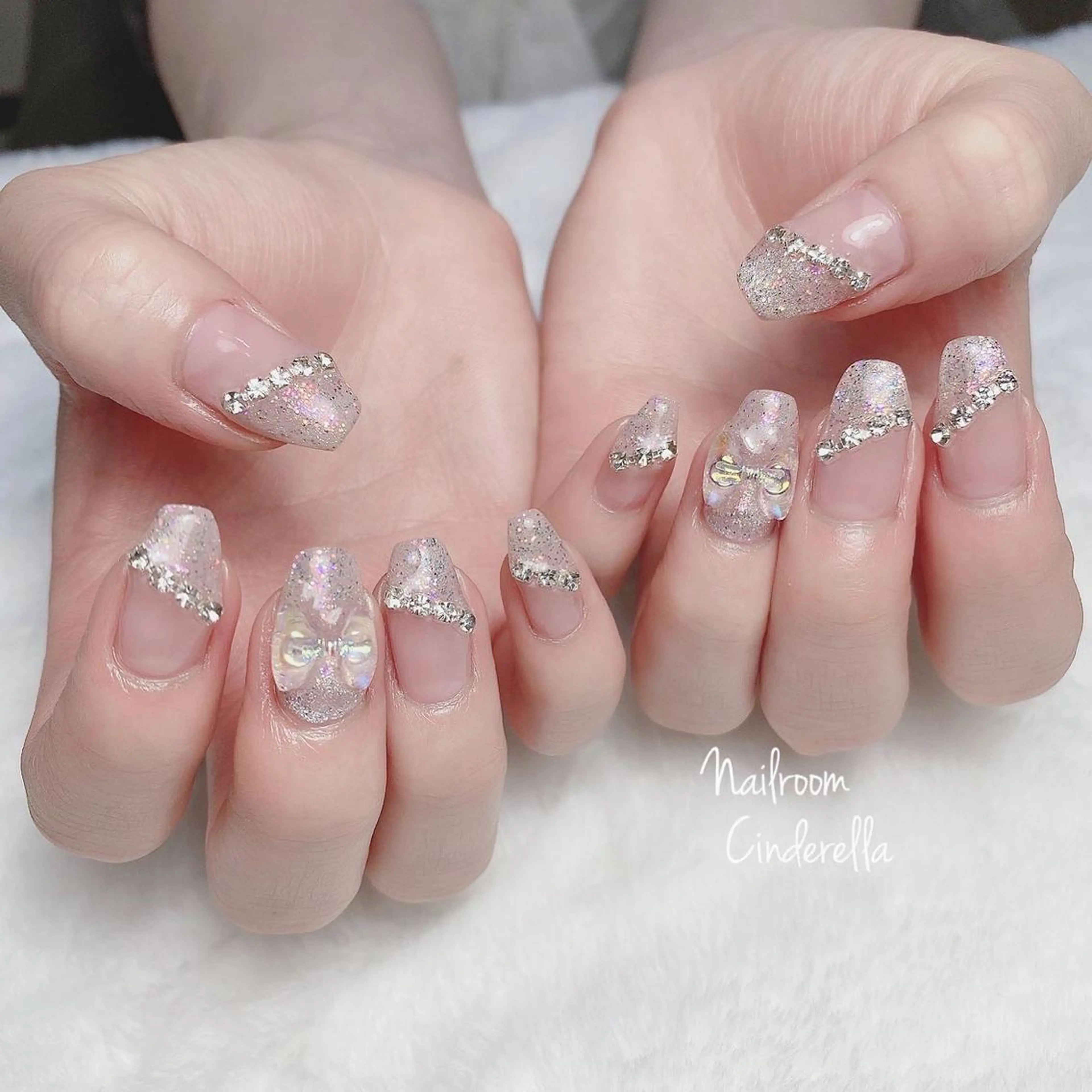ネイル キラキラネイル Nailroom. Cinderellaのネイルデザイン