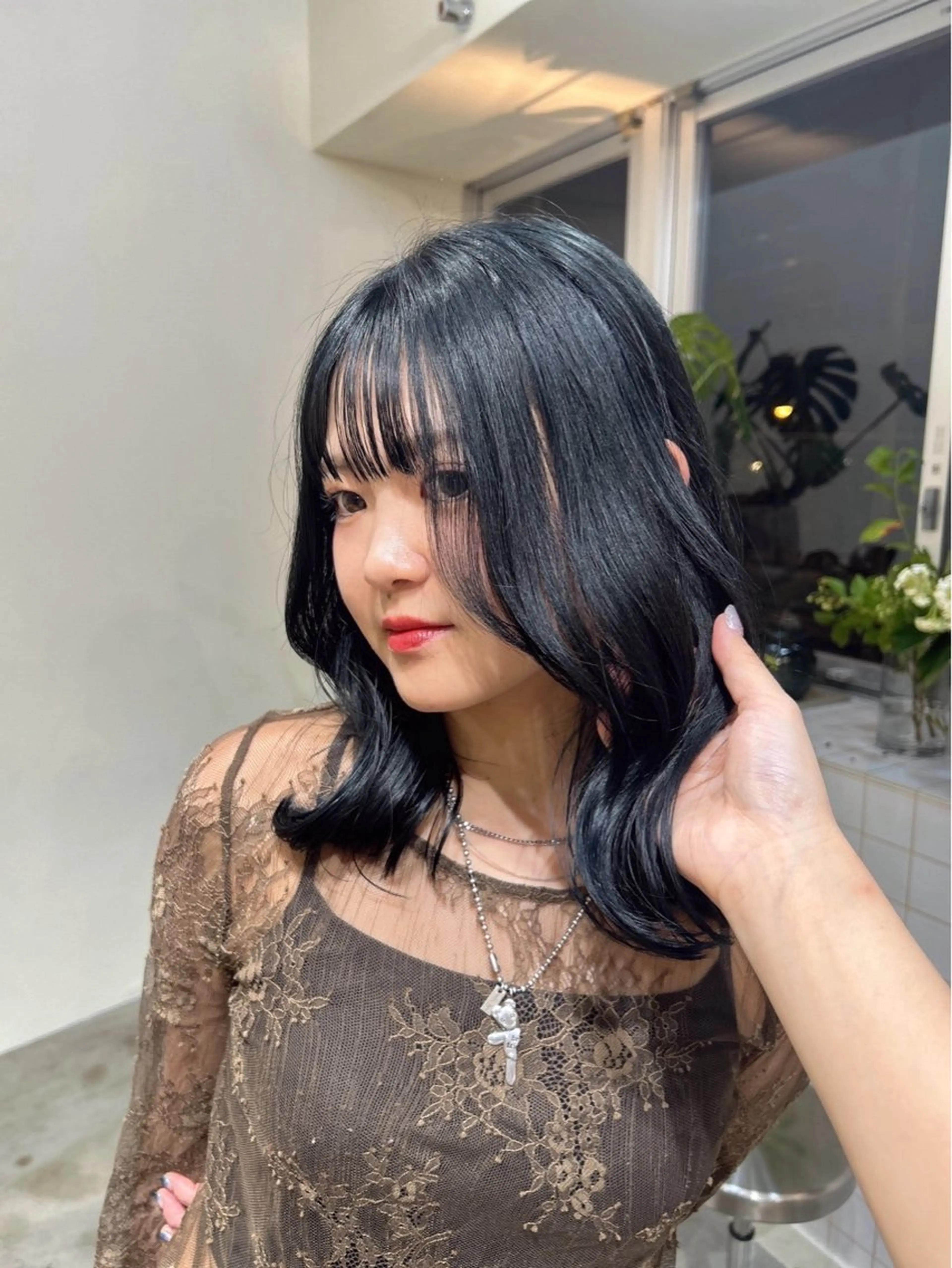 セミロング ヘアカラー 暖色カラー モデル募集中MICOのヘアスタイル