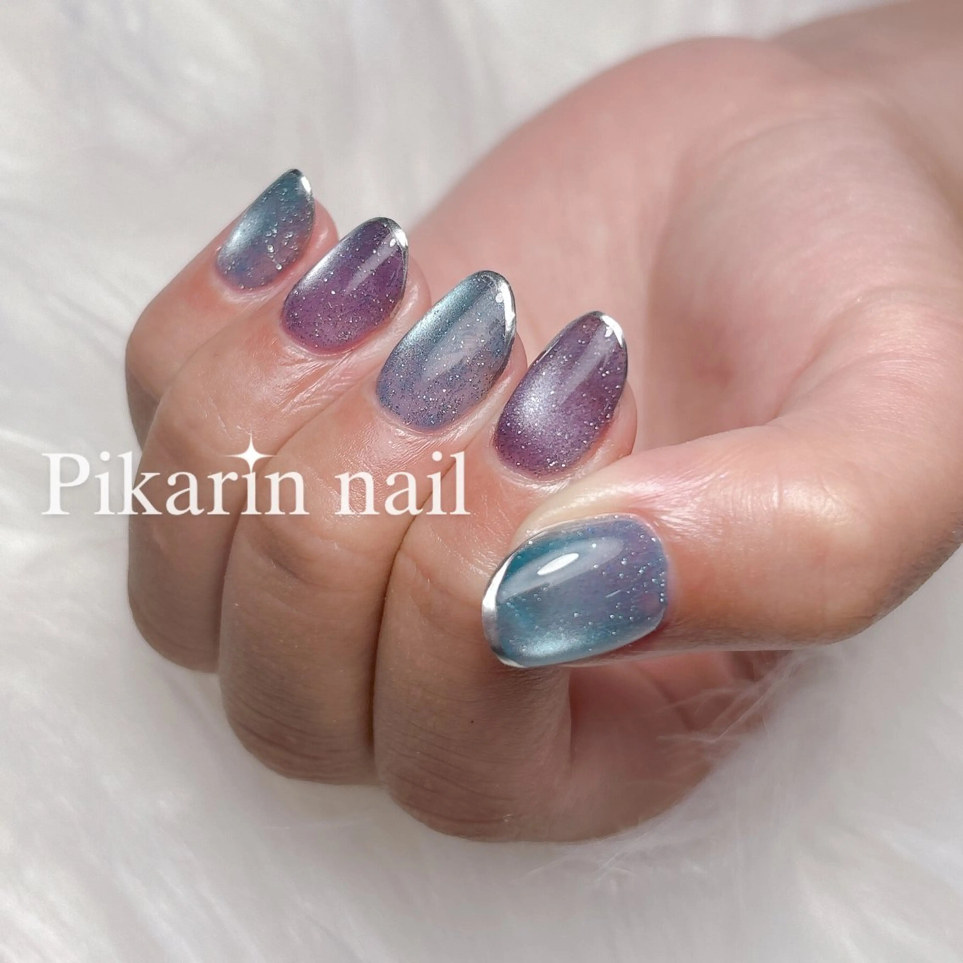 ネイル フラッシュネイル 氷ネイル・うるうるネイル キラキラネイル マグネットネイル ミラーネイル 🌟Pikarin Nail🌟のネイルデザイン