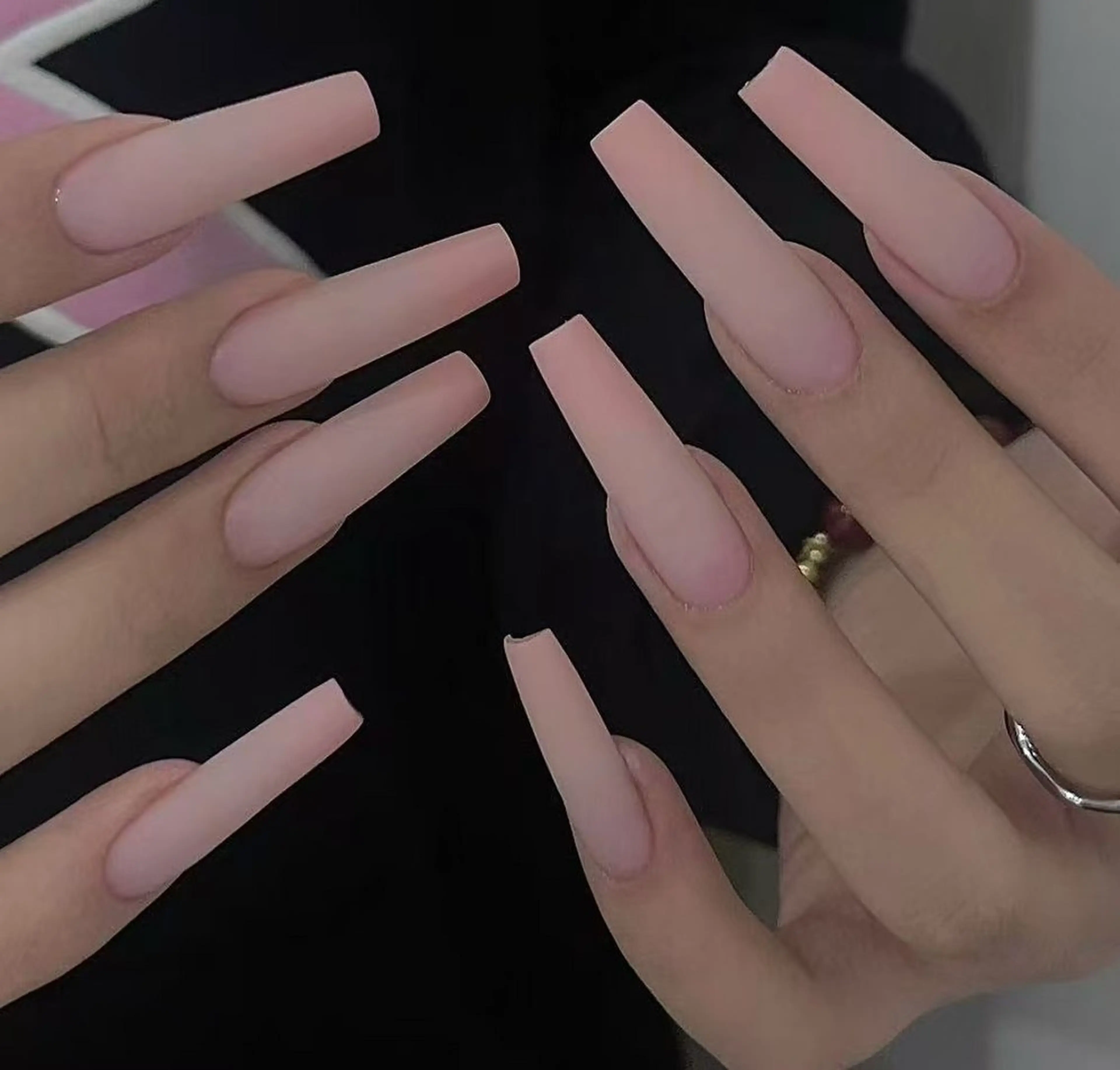 ネイル オーロラネイル フラワーネイル フットネイル フレンチネイル ジェルネイル ハンドネイル ハンドケア BabyYouMi nailのネイルデザイン