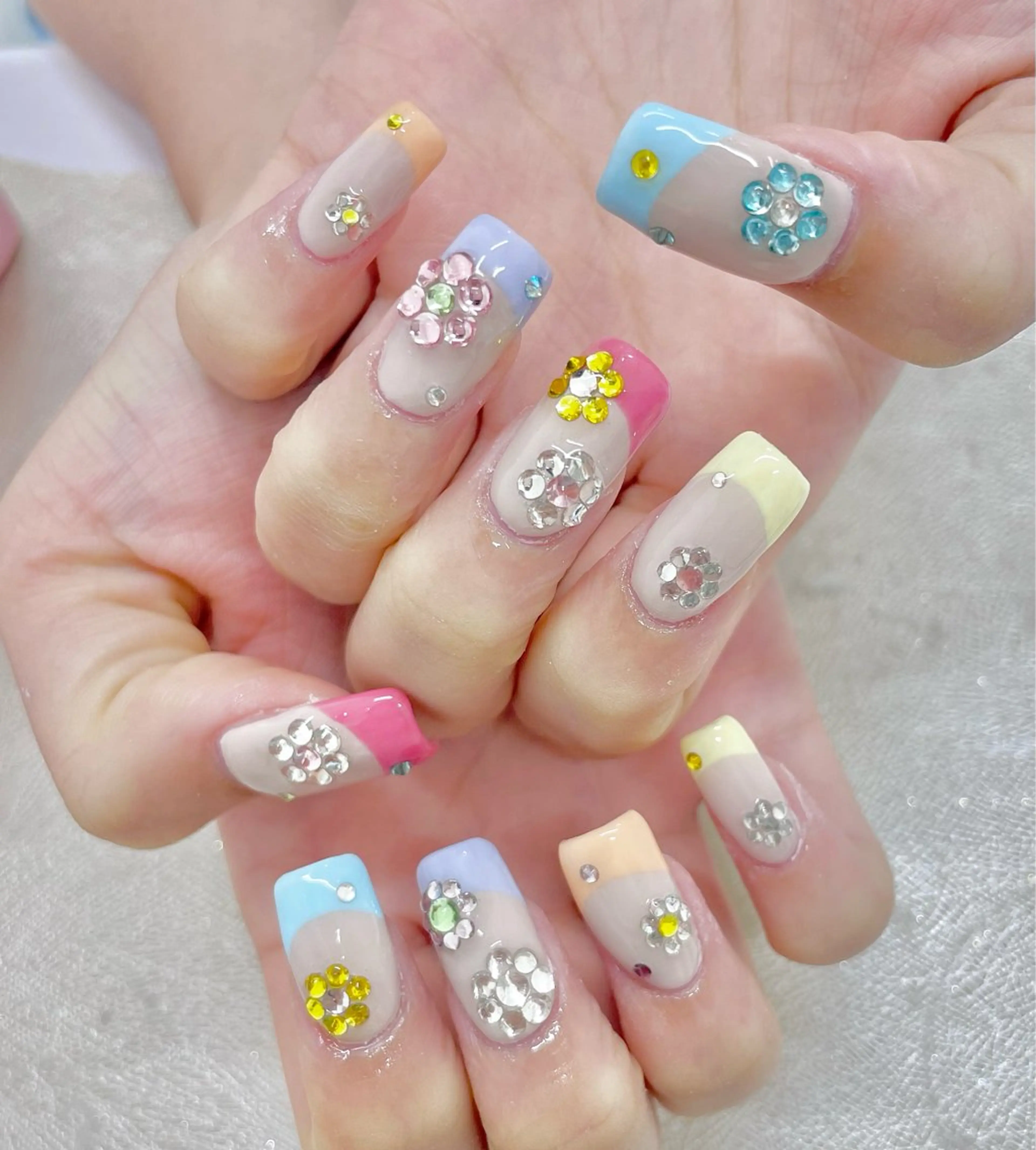 ネイル ハンドネイル 松森 千夏のネイルデザイン