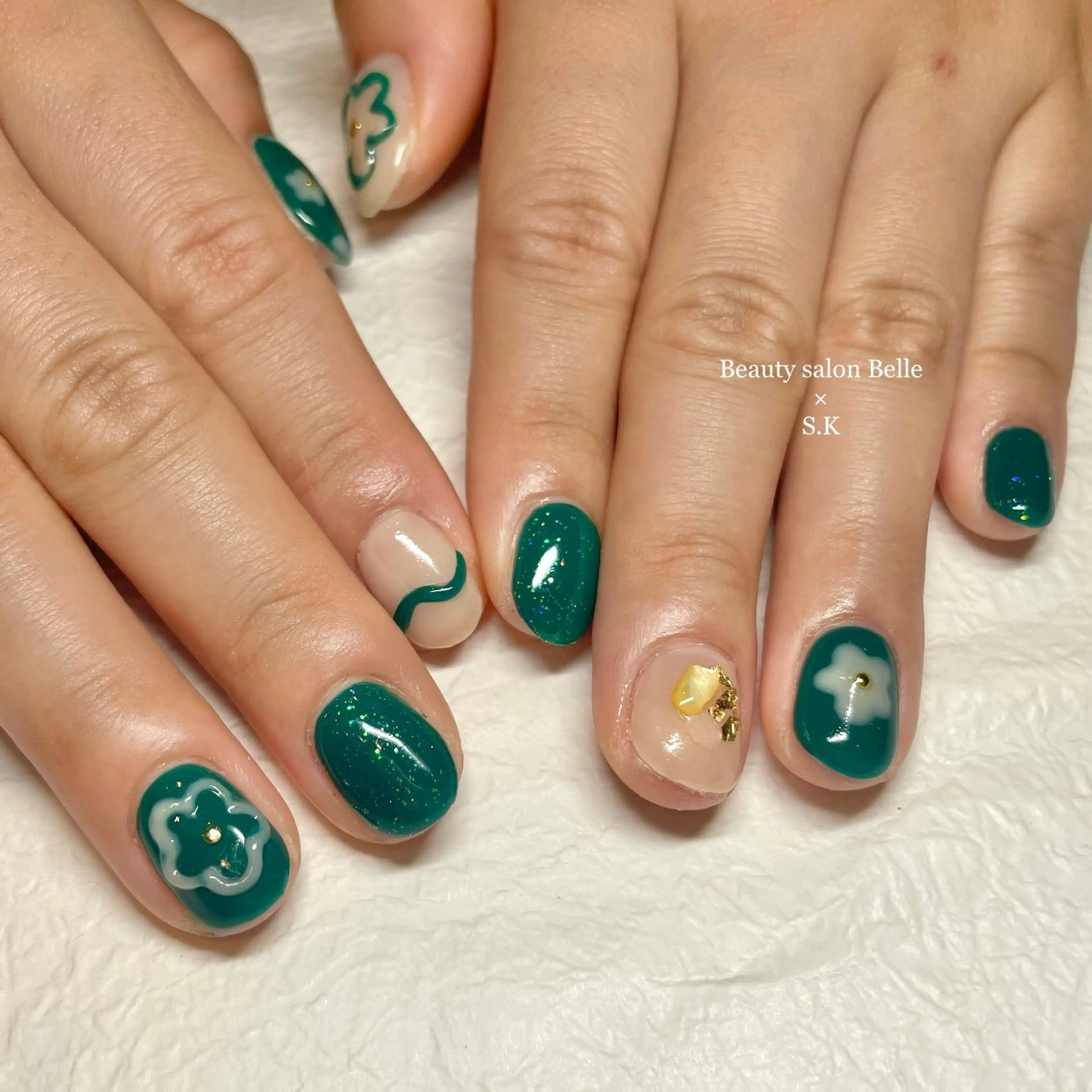 ネイル 持ち込み ラヴィアンローズ所属・S. kurumiのネイルデザイン