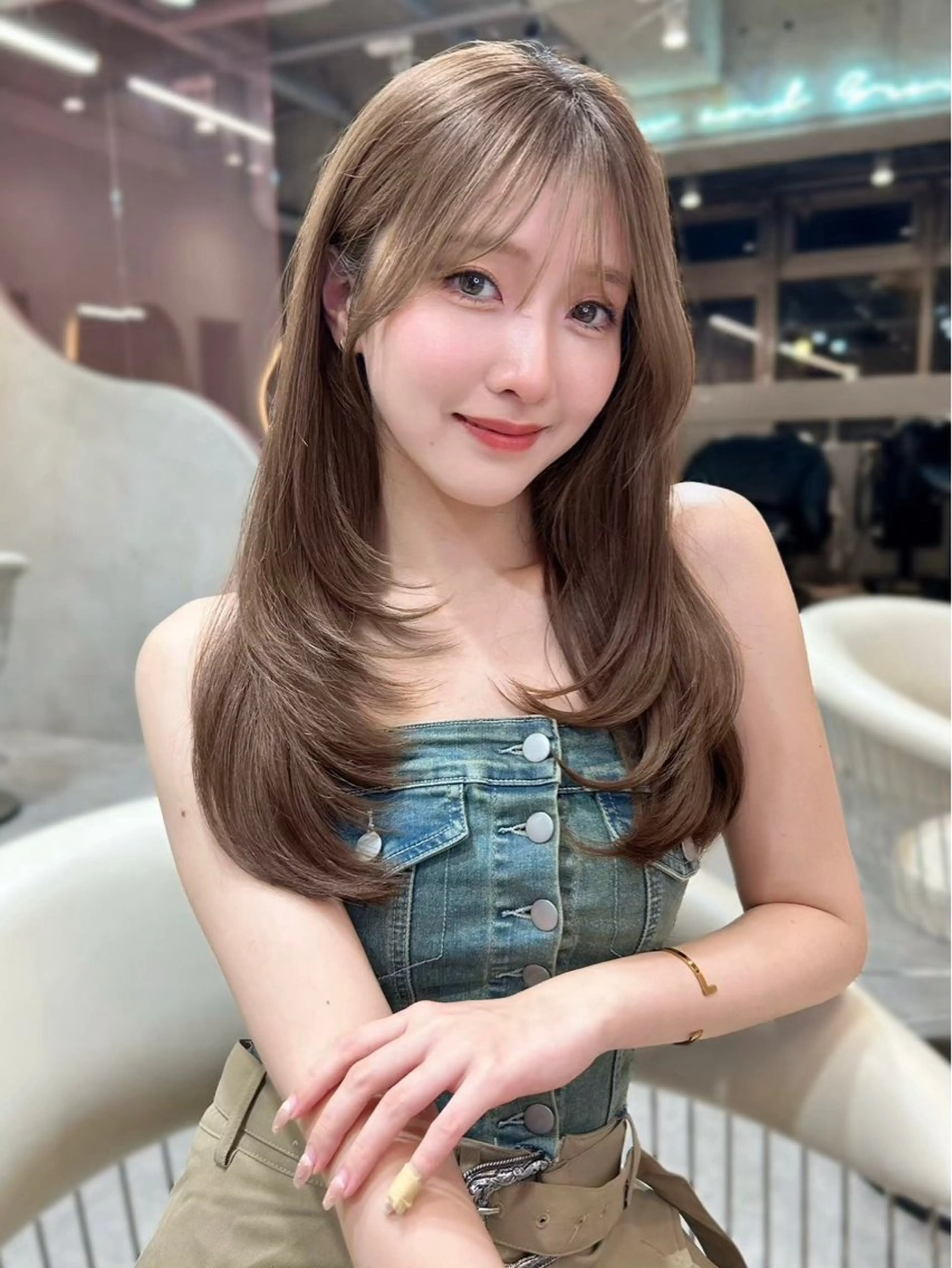 ミディアム カット 縮毛矯正 トリートメント ブリーチなし髪質改善 🎀はのん 韓国ヘアのヘアスタイル