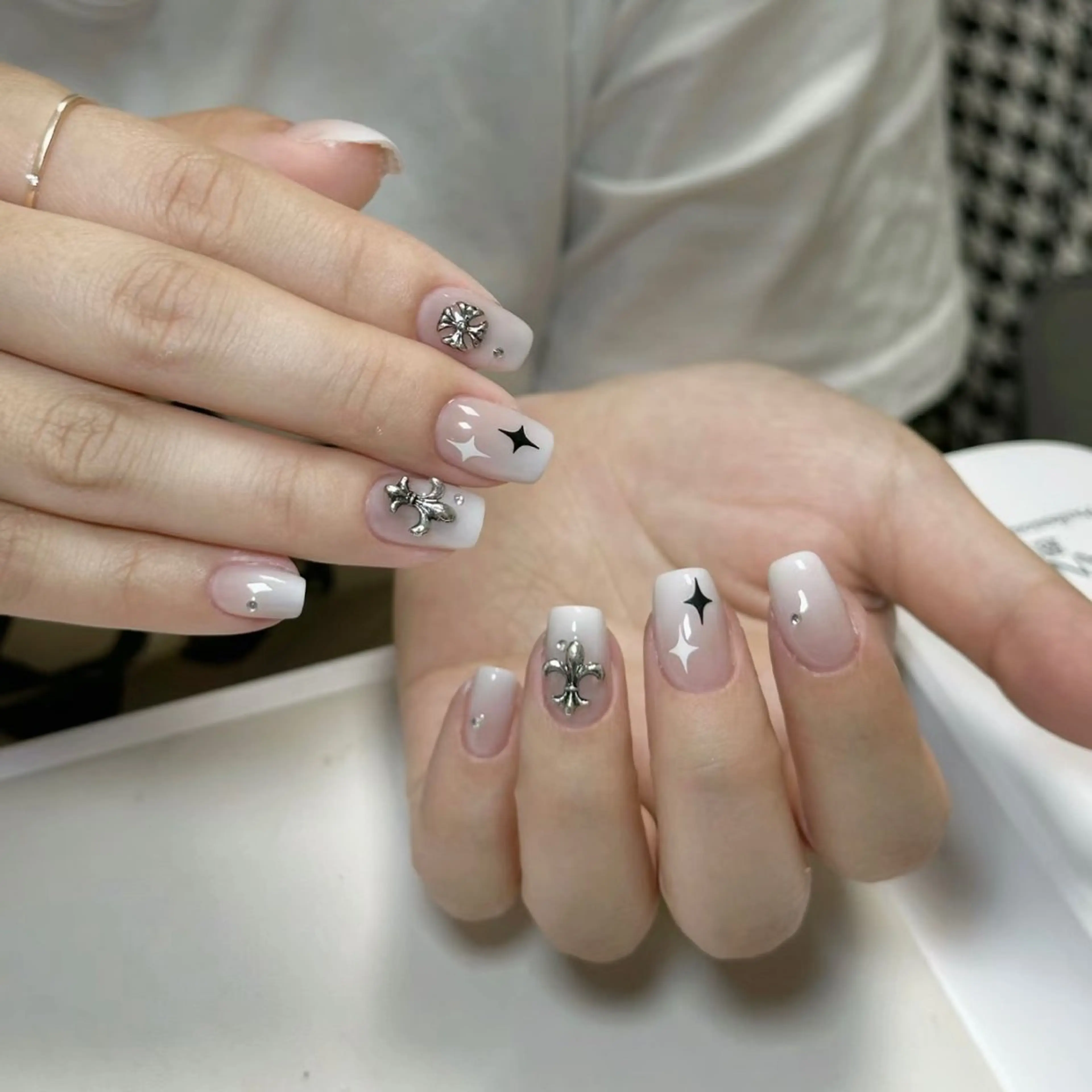 ネイル ハンドネイル ハンドケア ⭐️Dreamy Nail⭐️のネイルデザイン