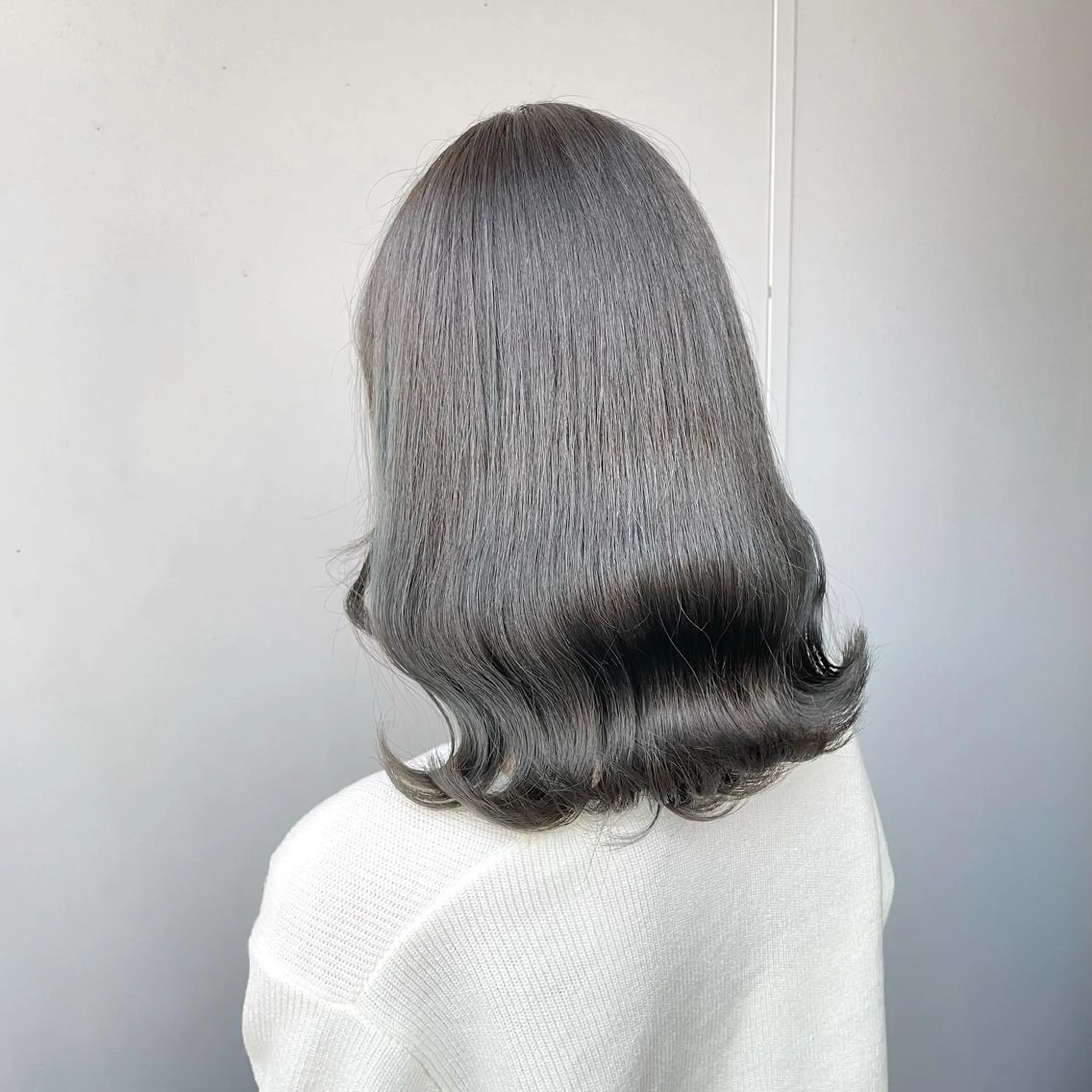 セミロング カラー ヘアカラー トリートメント ヘアセット I'S.横浜所属・赤み消しカラー 🍀JUNKIのヘアスタイル