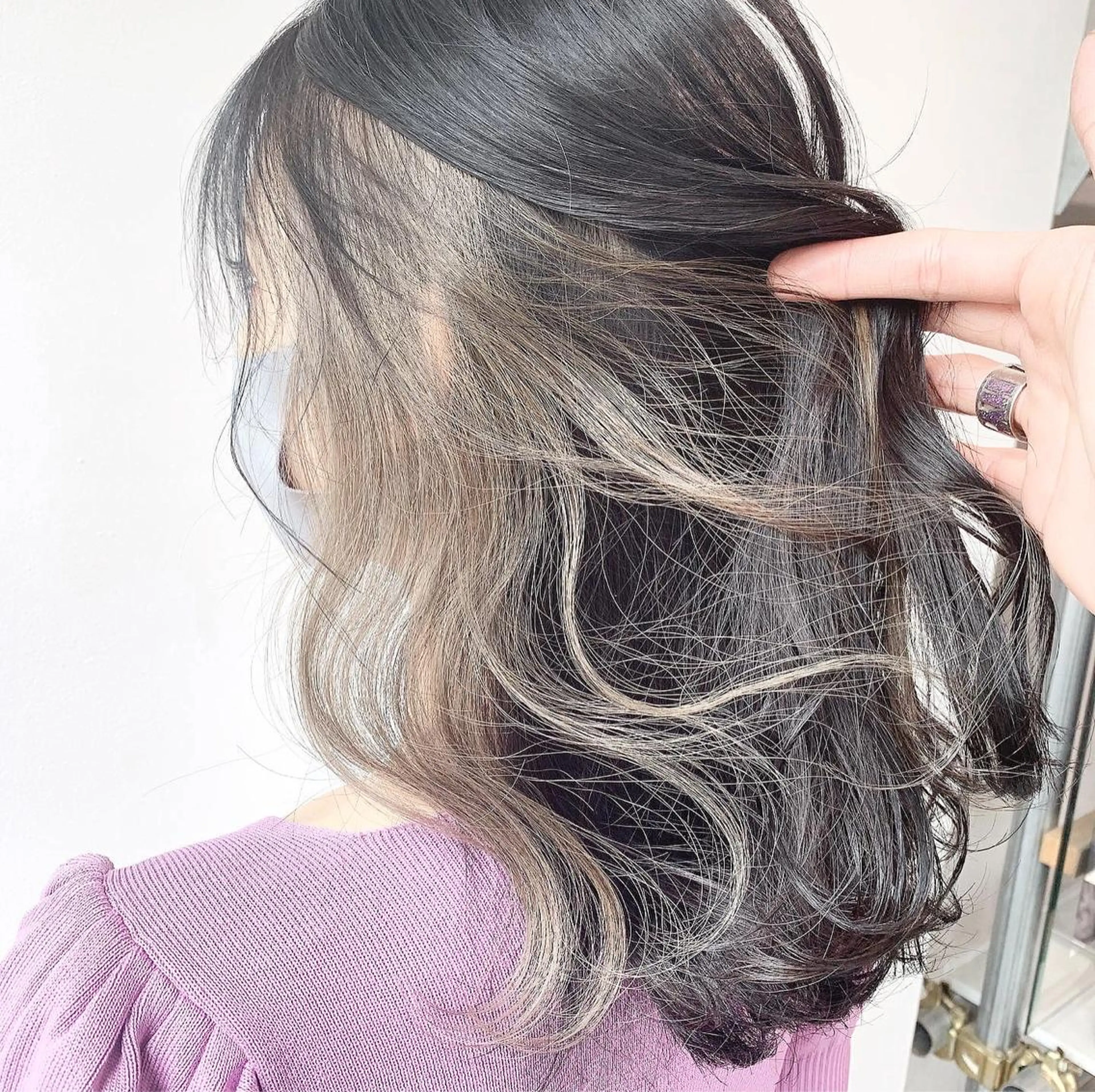 セミロング カラー ブロンド ヘアカラー トリートメント SALOWIN 札幌大通り店所属・🏆ウルフ/レイヤー 指名No.1山口圭佑のヘアスタイル