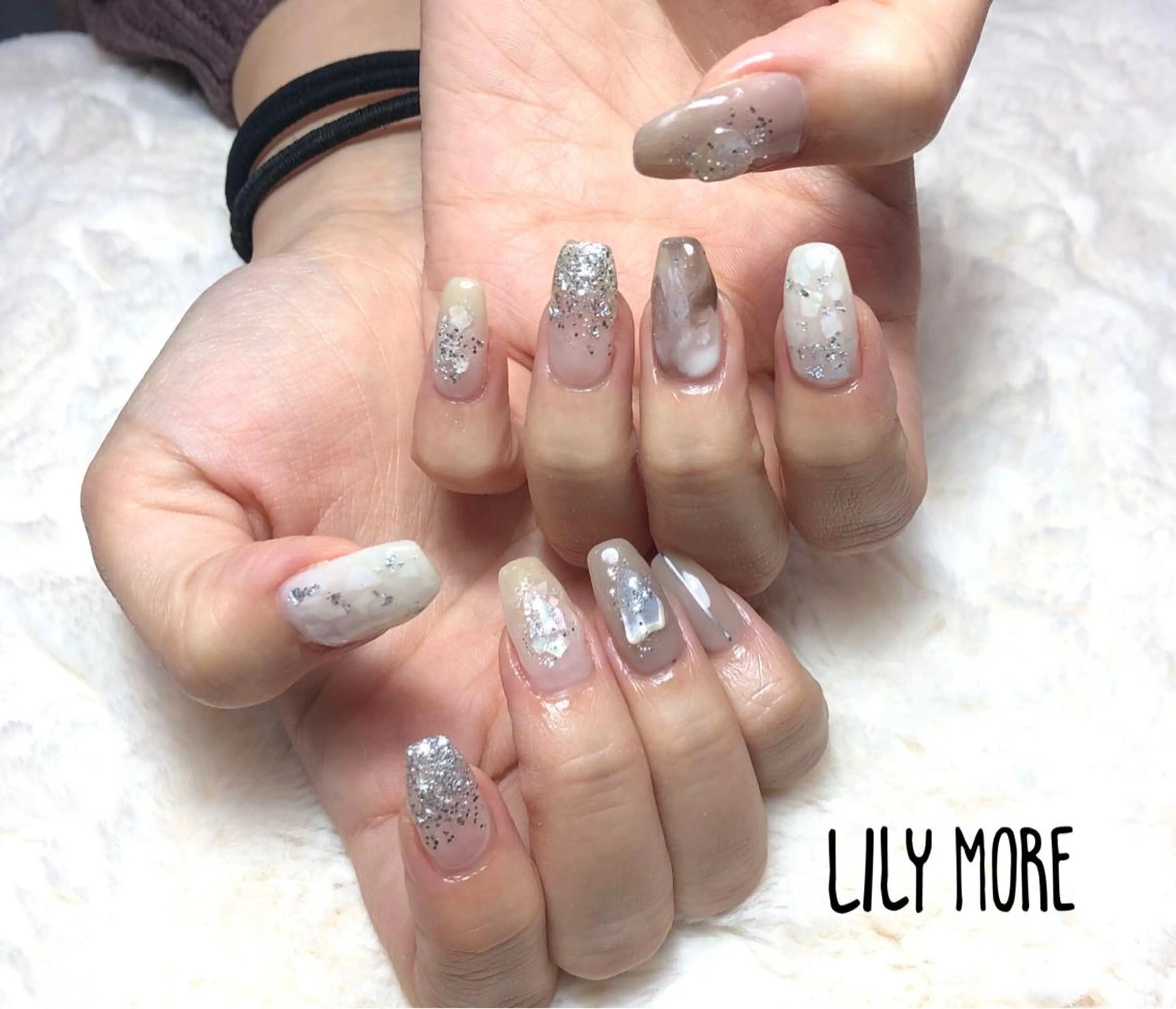 ネイル ニュアンスネイル Lily closetのネイルデザイン