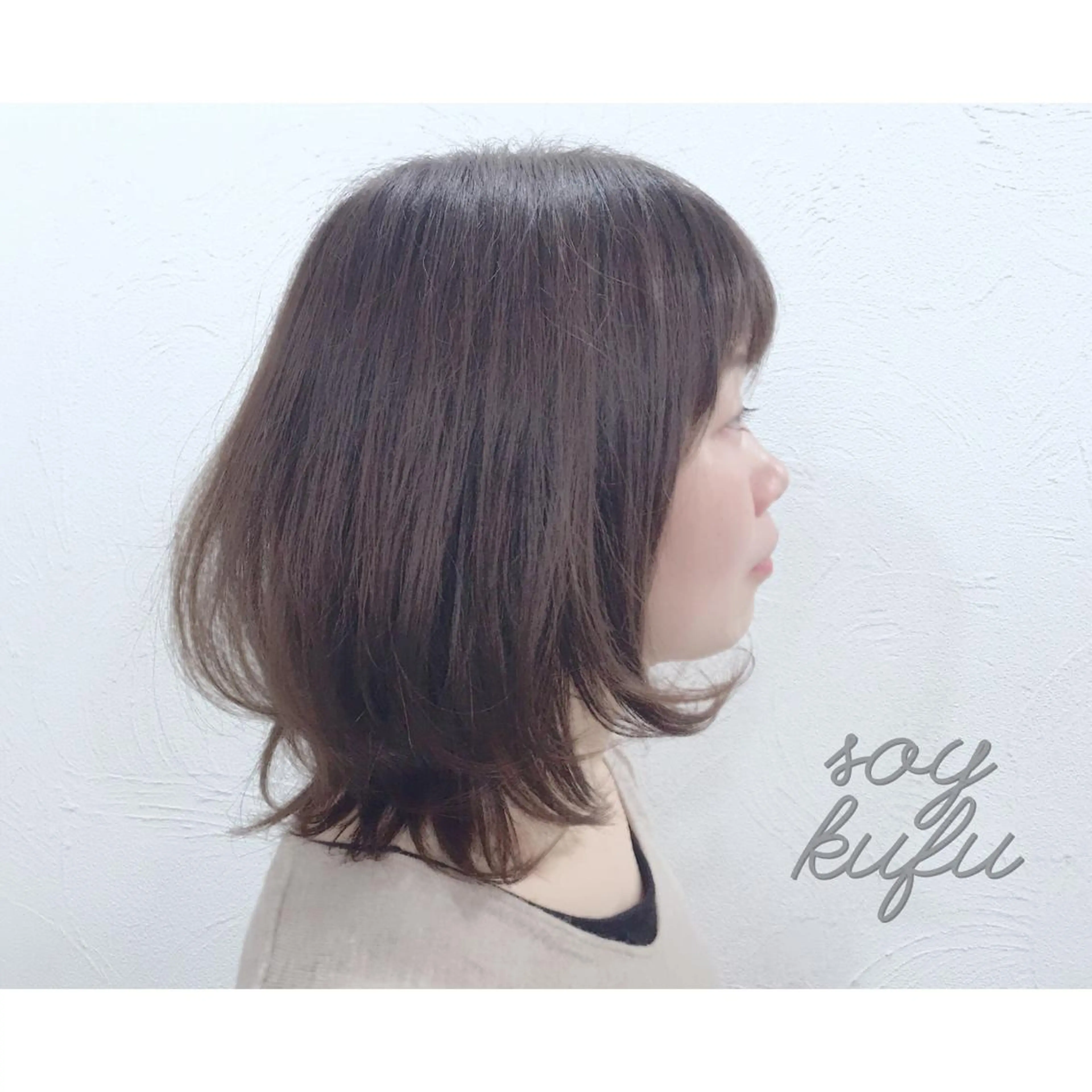 ミディアム レイヤーカット 【今だけブリーチ 限定価格💕】すみのヘアスタイル