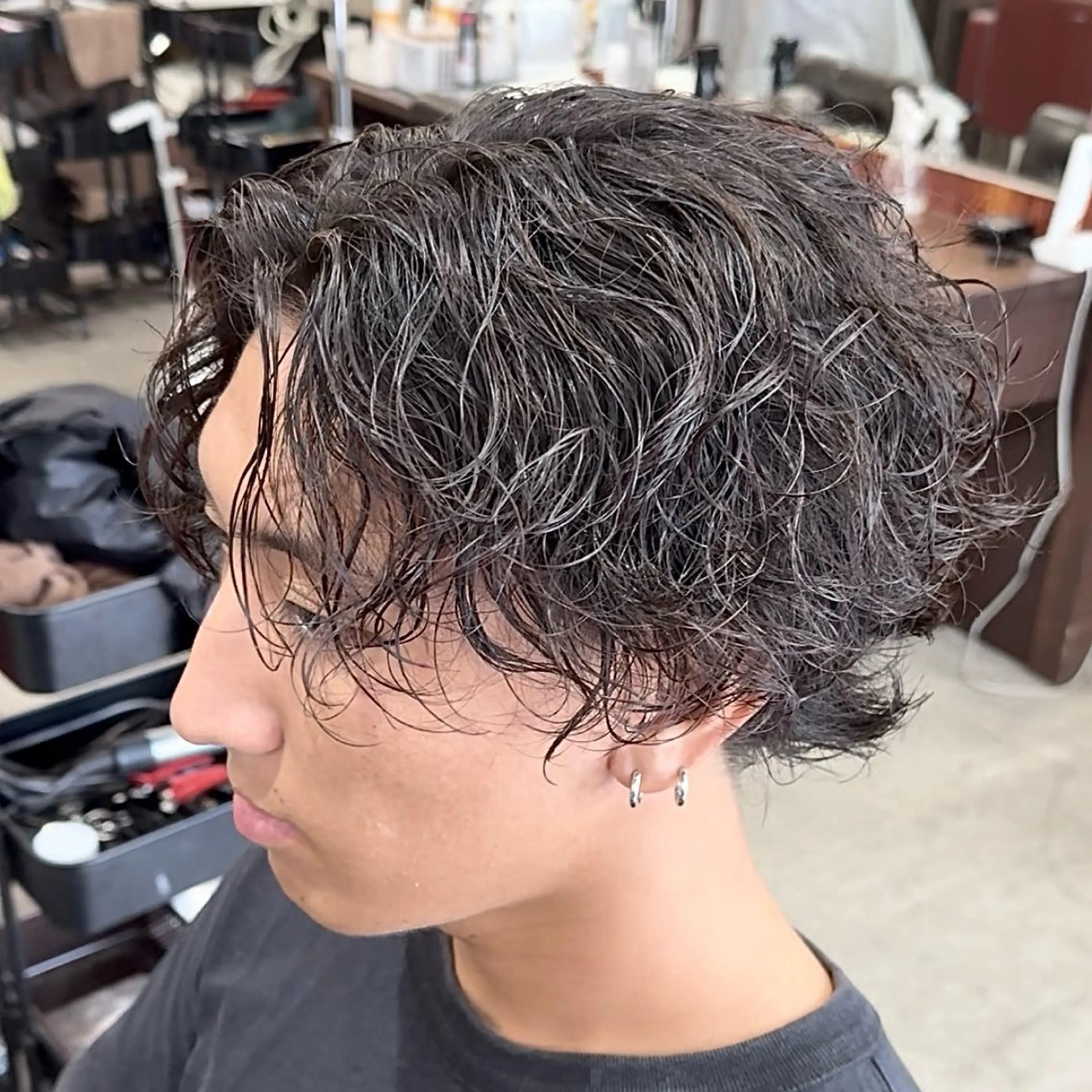 パーマ メンズ カット パーマ 波巻き|シャドウ| サーフカール|RYUのヘアスタイル