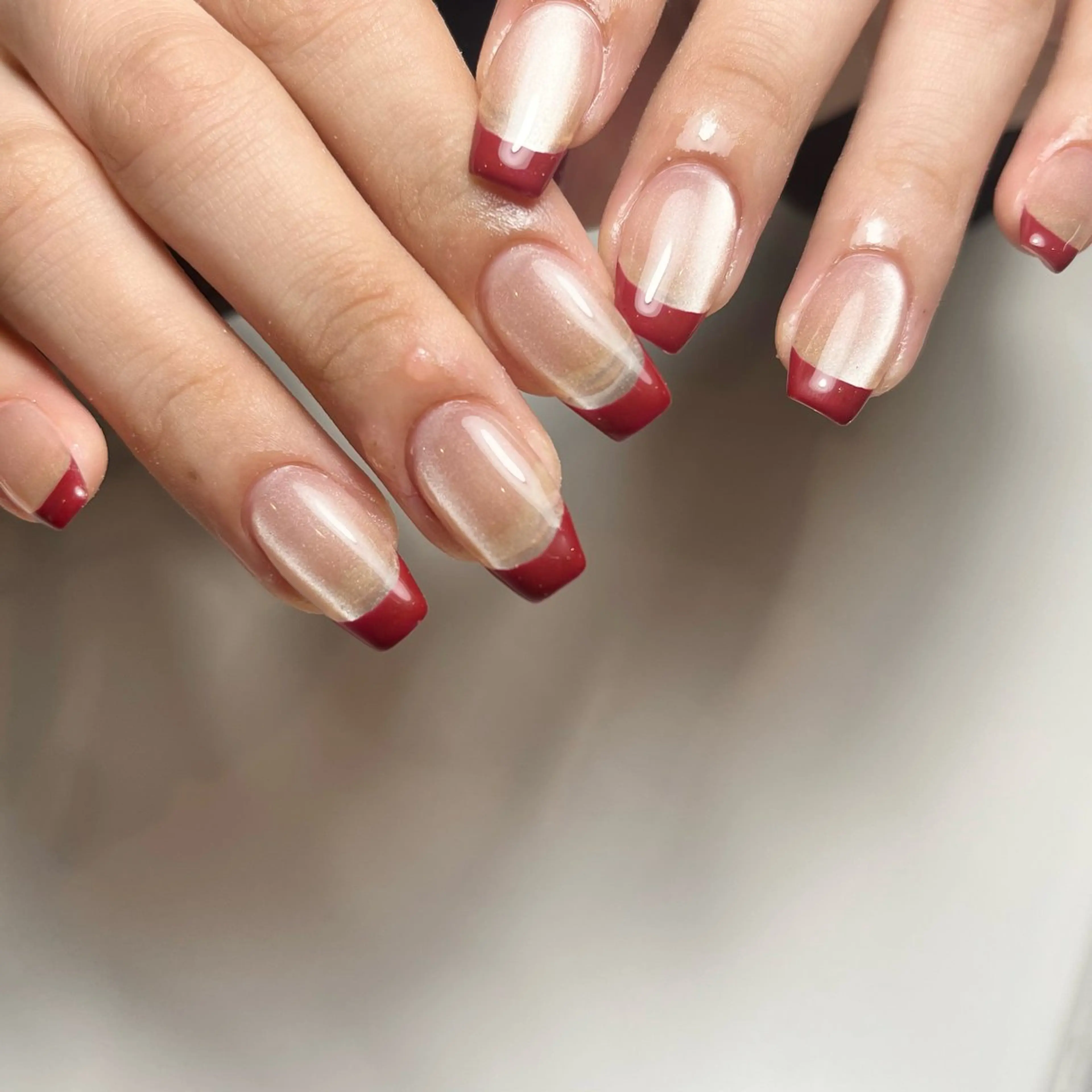 ネイル フレンチネイル マグネットネイル 赤色 ハンドネイル ballie／小野原 なつみのネイルデザイン