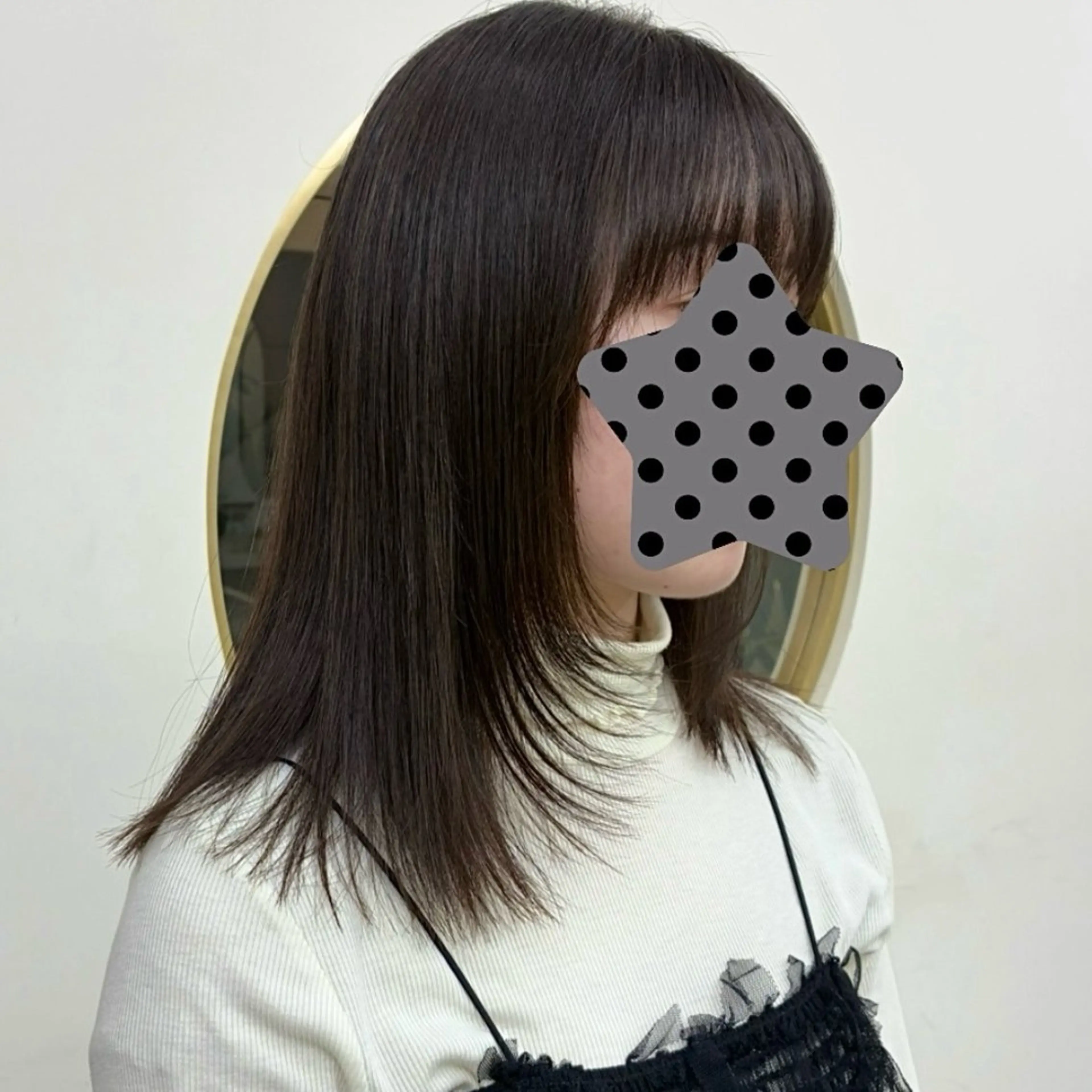 ミディアム 顔まわりレイヤー 顔周りカット レイヤーカット カット 名古屋駅【透明感 カラー】hinanoのヘアスタイル