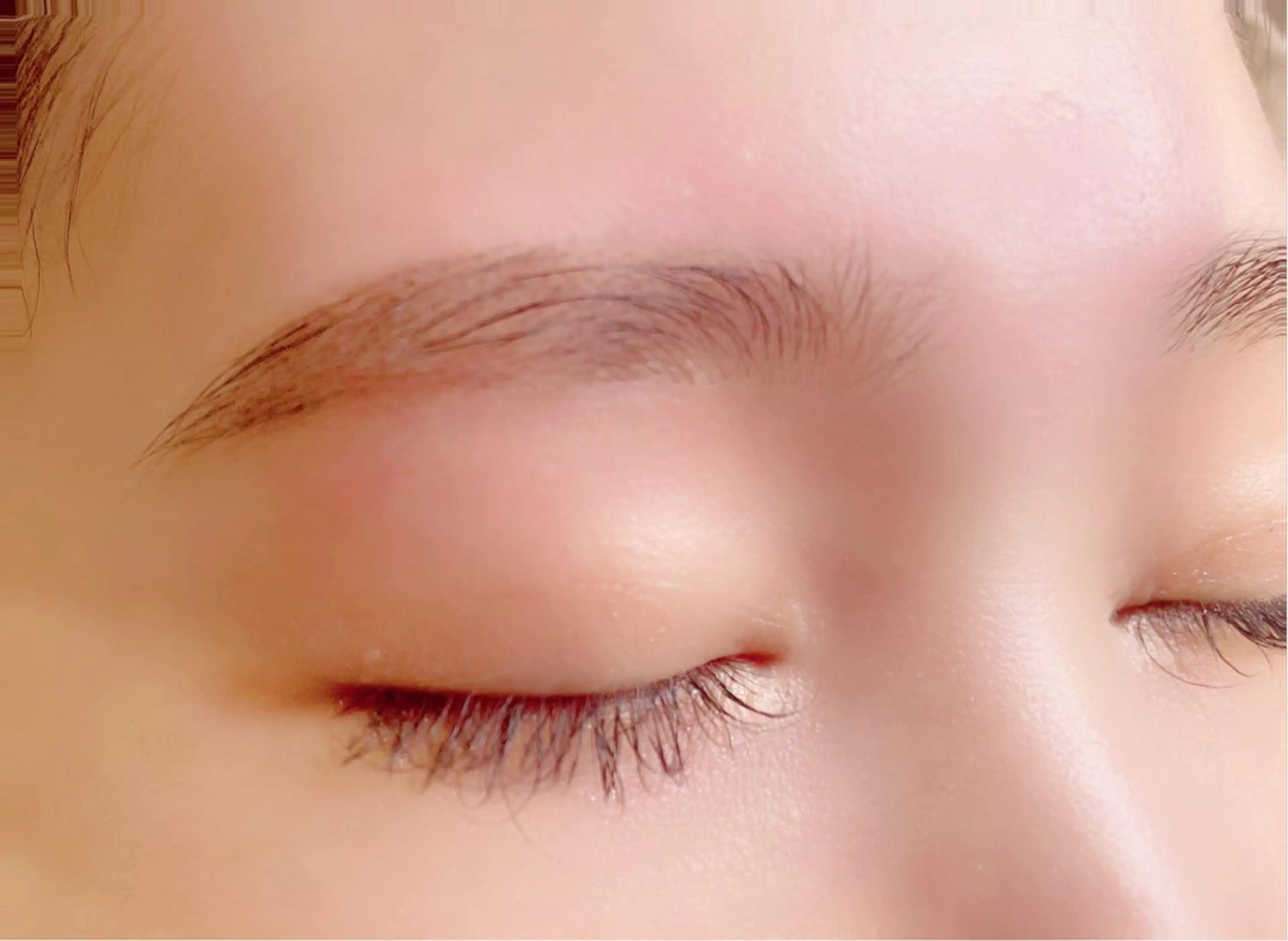 アイブロウ hair studio rehat所属・まつ毛🎀アイブロウ IZUのマツエク・マツパデザイン