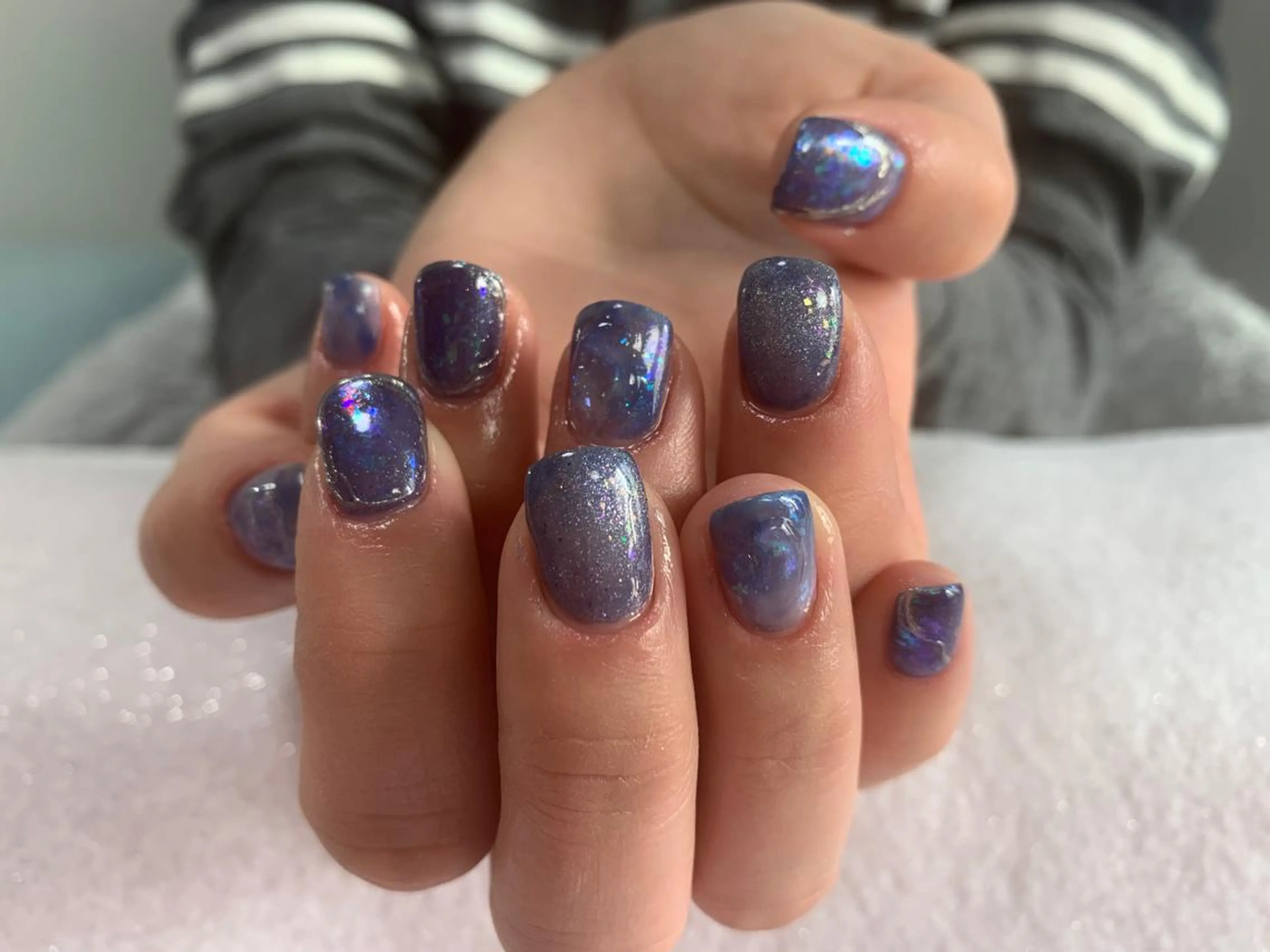 ネイル アートネイル ブルー クリアネイル キラキラネイル マグネットネイル ハンドネイル 手塚 里奈のネイルデザイン