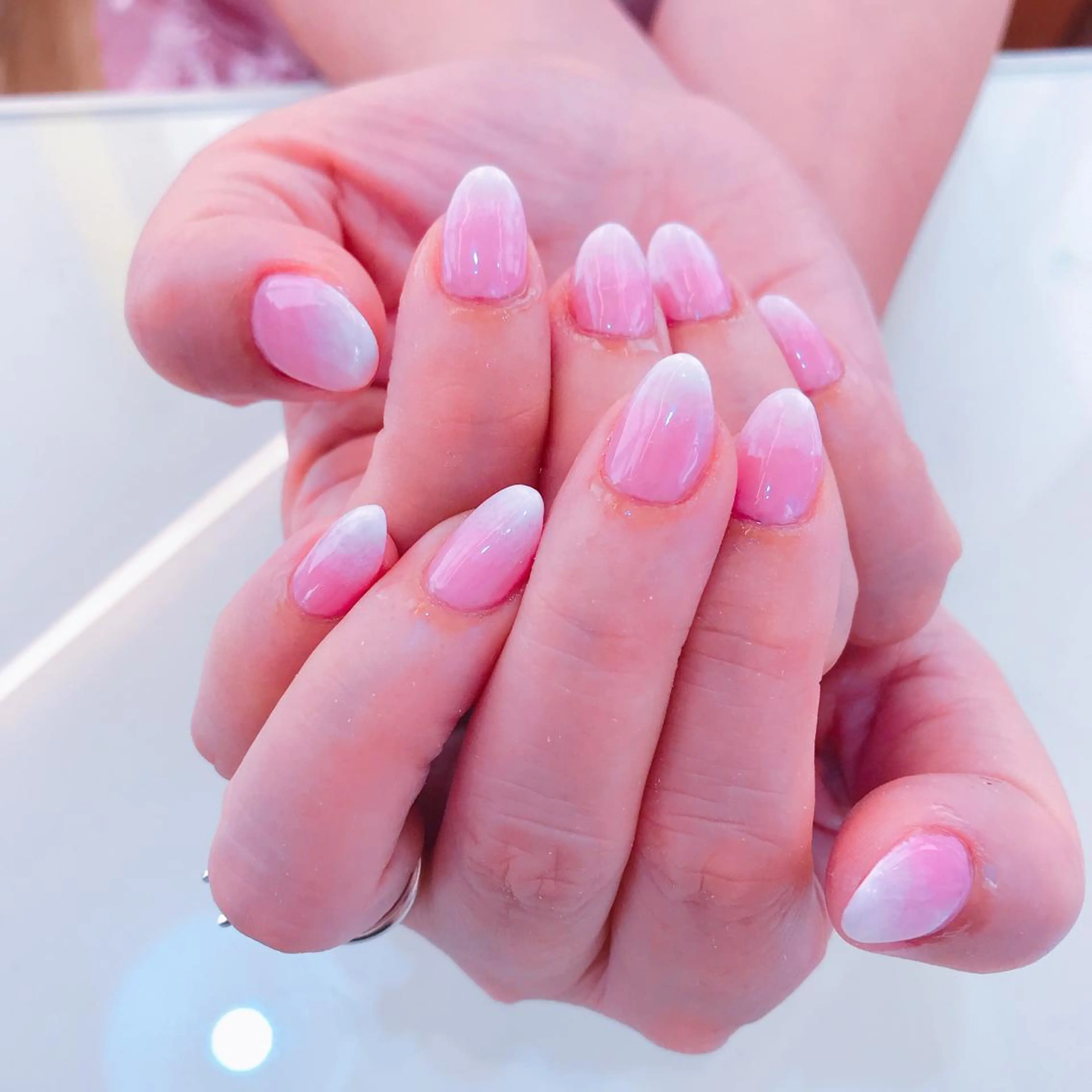 ネイル 韓国風✨髪質改善✨ 縮毛矯正✨松浦知奈美のヘアスタイル