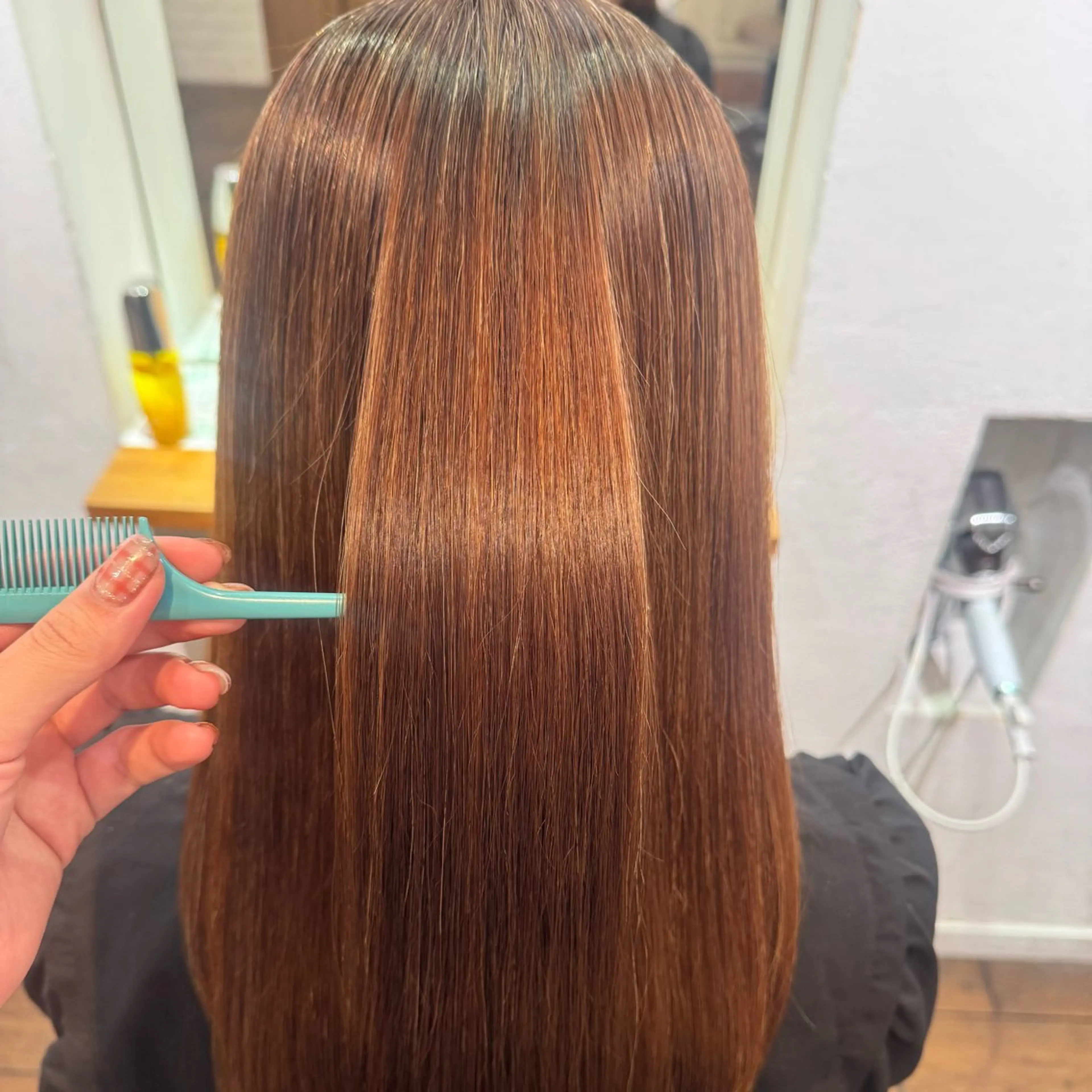 パーマ 縮毛矯正 つかもと みことのヘアスタイル