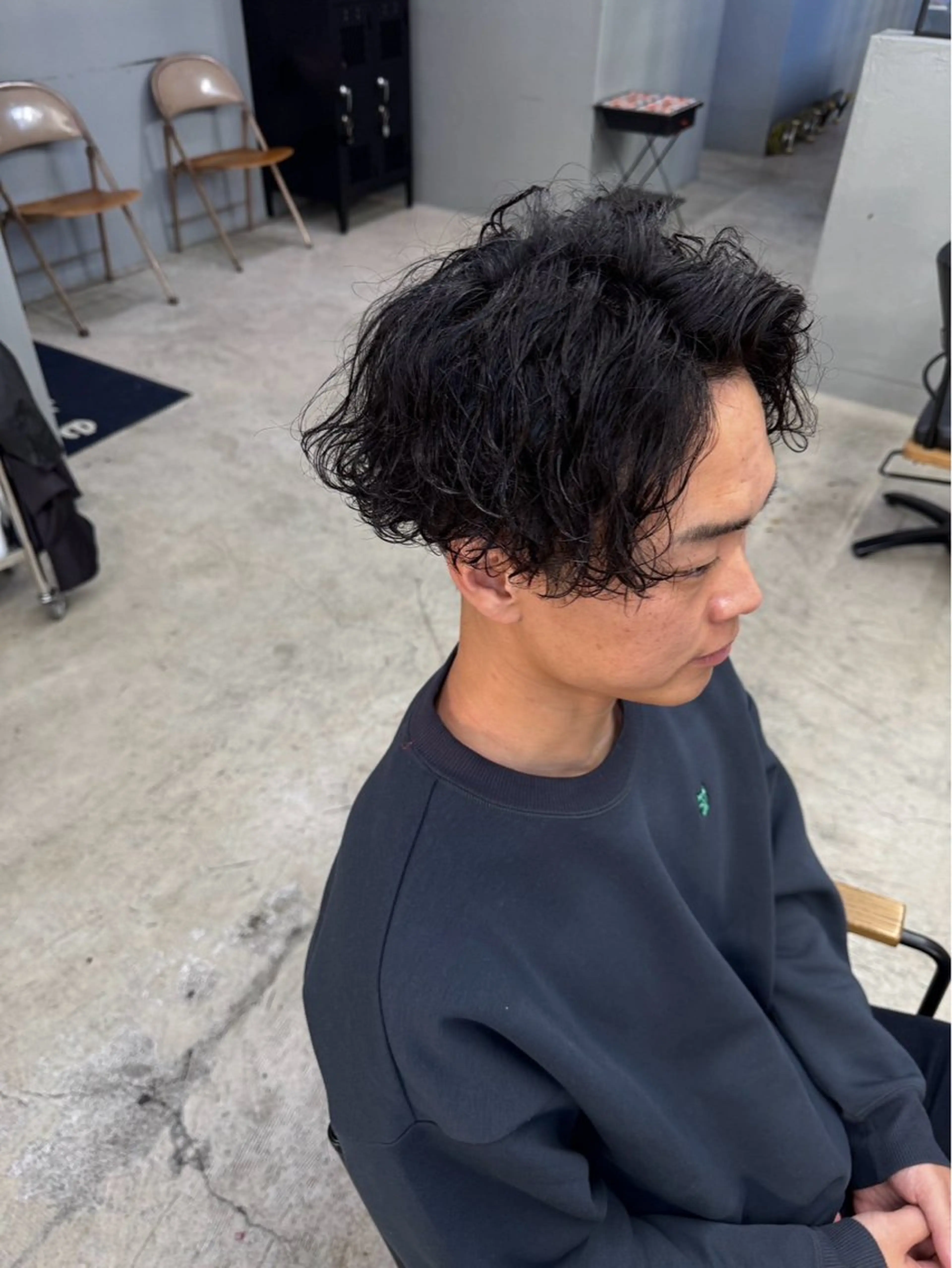 ミディアム パーマ メンズ カット パーマ メンズ専門サロン wokeのヘアスタイル