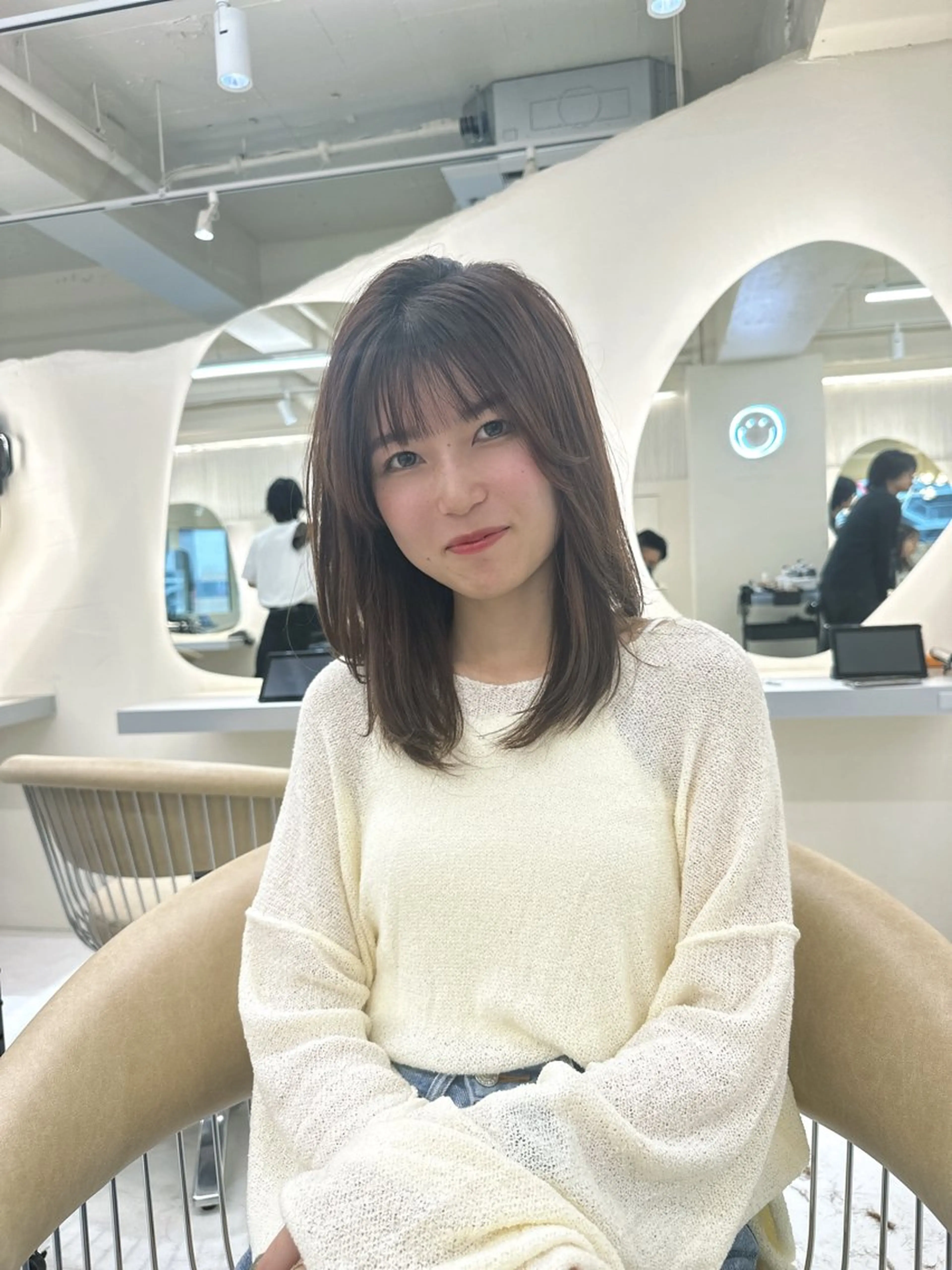 ロング カラー カット センターパート/ 暖色カラーayuのヘアスタイル
