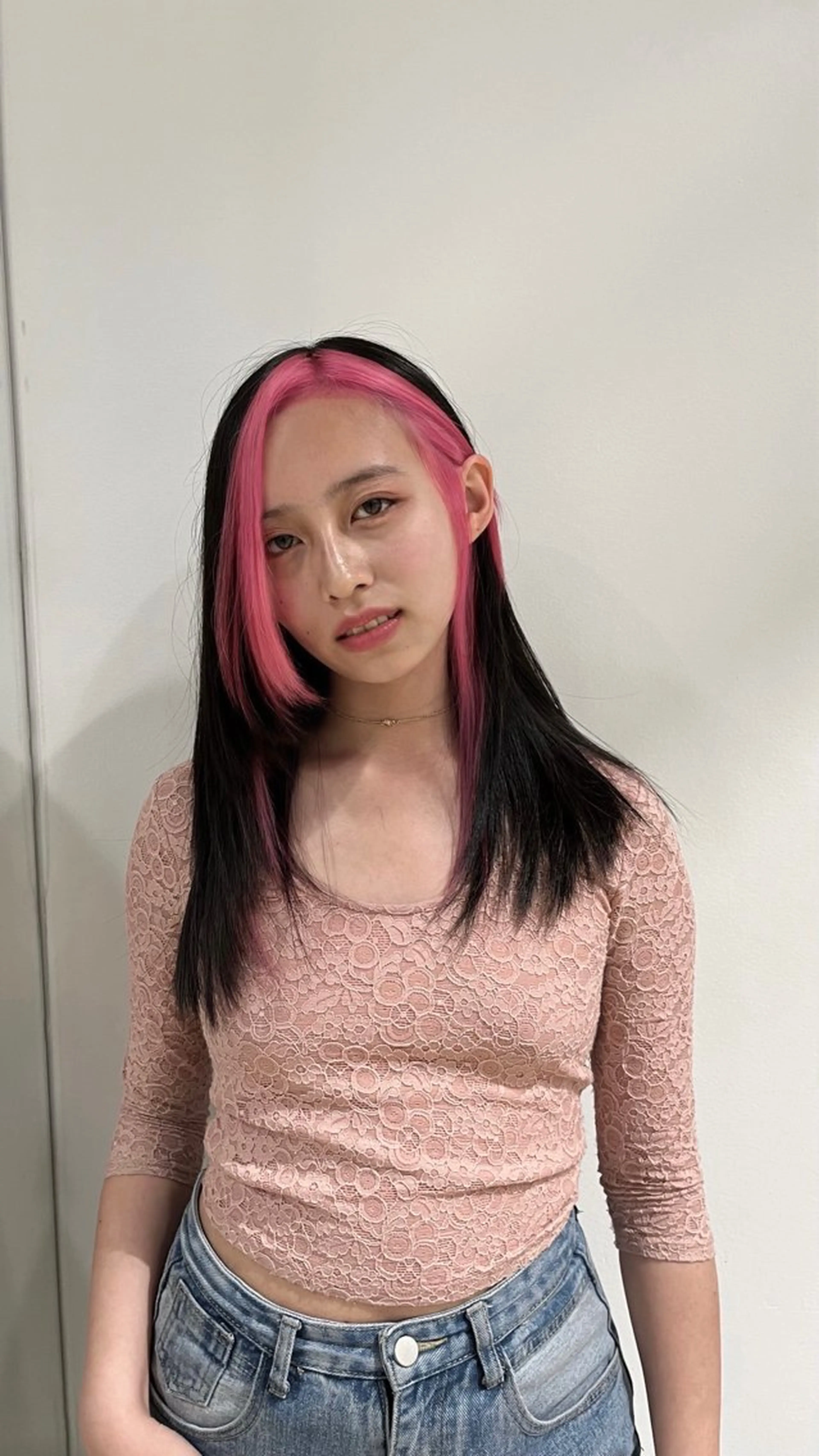 イヤリング、インナーカラーの写真