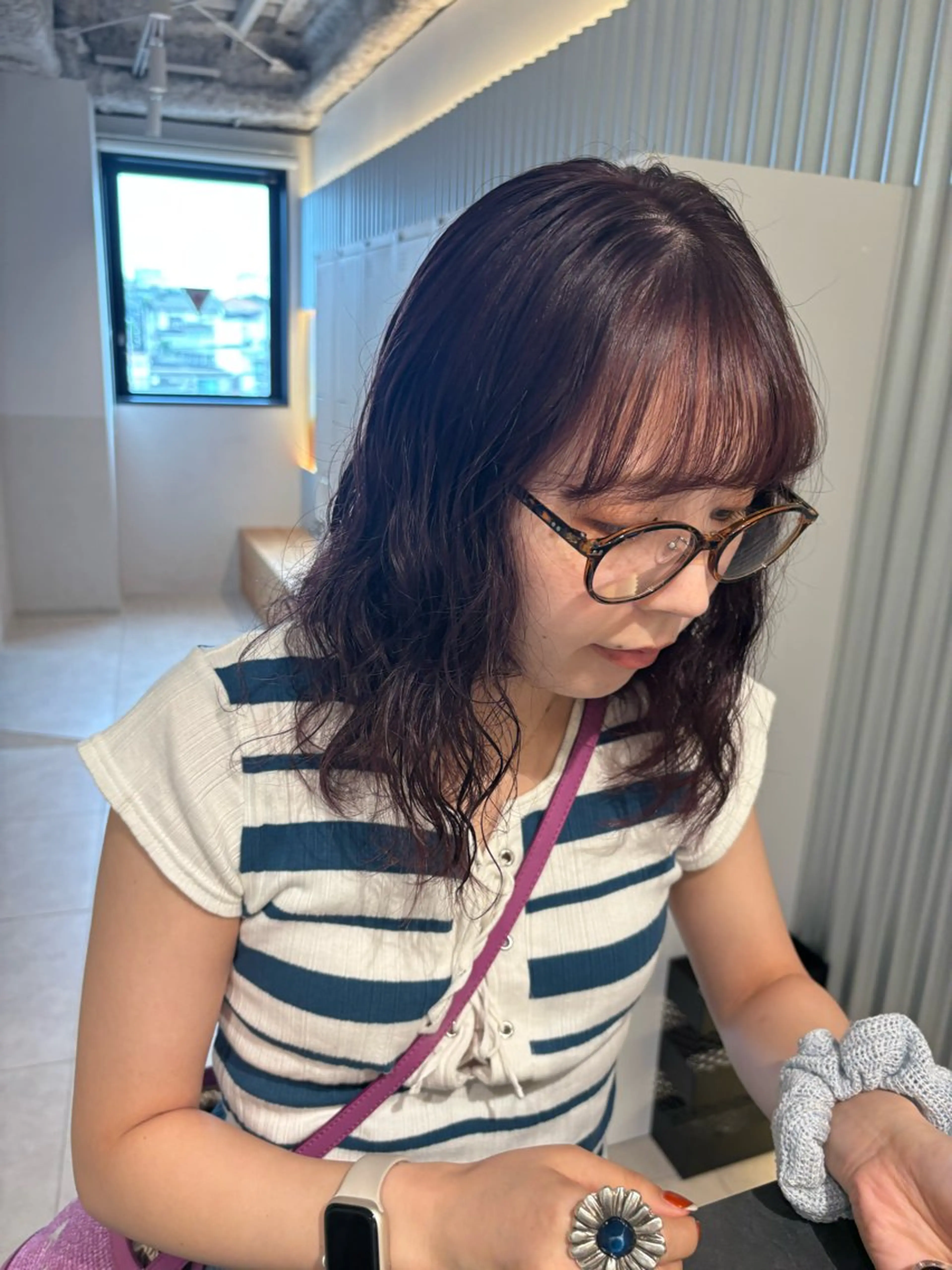 ミディアム カラー パーマ ヘアアレンジ ミディアムパーマ カット ヘアカラー パーマ トリートメント ヘッドスパ ヘアセット 押切 響　のヘアスタイル