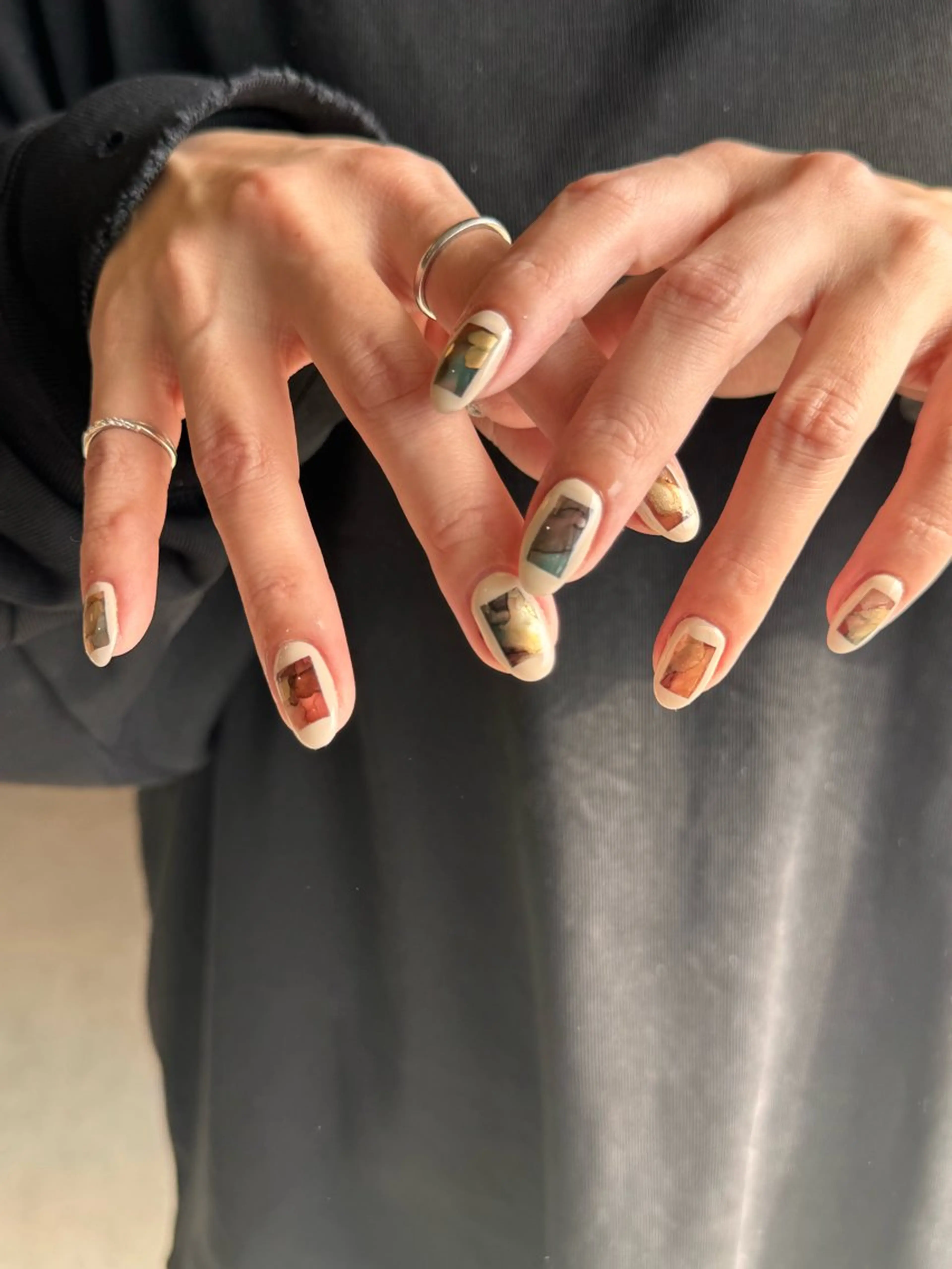 ネイル ハンドネイル nailsalon YOLOのネイルデザイン