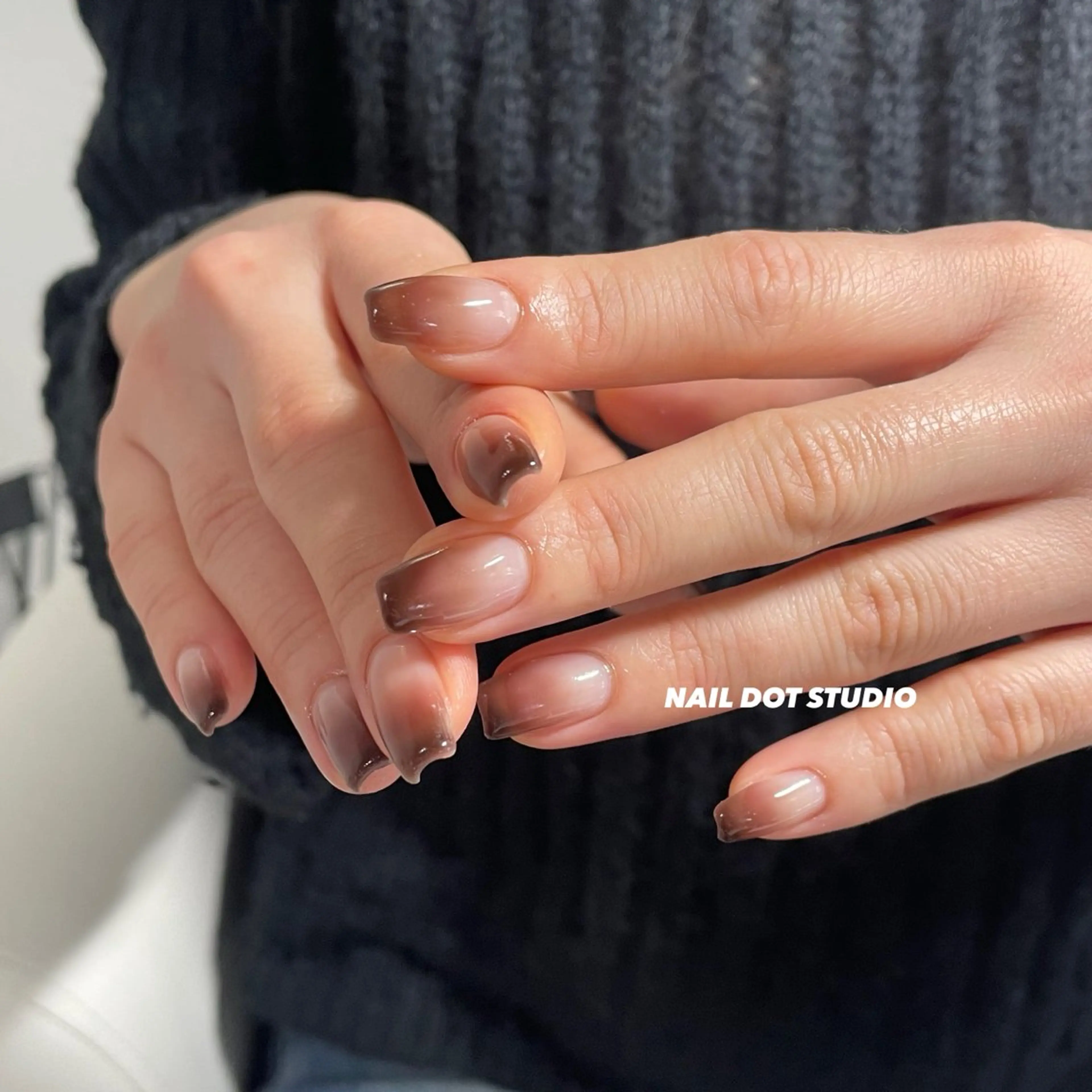 ネイル ハンドネイル NAIL DOT STUDIO aiのネイルデザイン