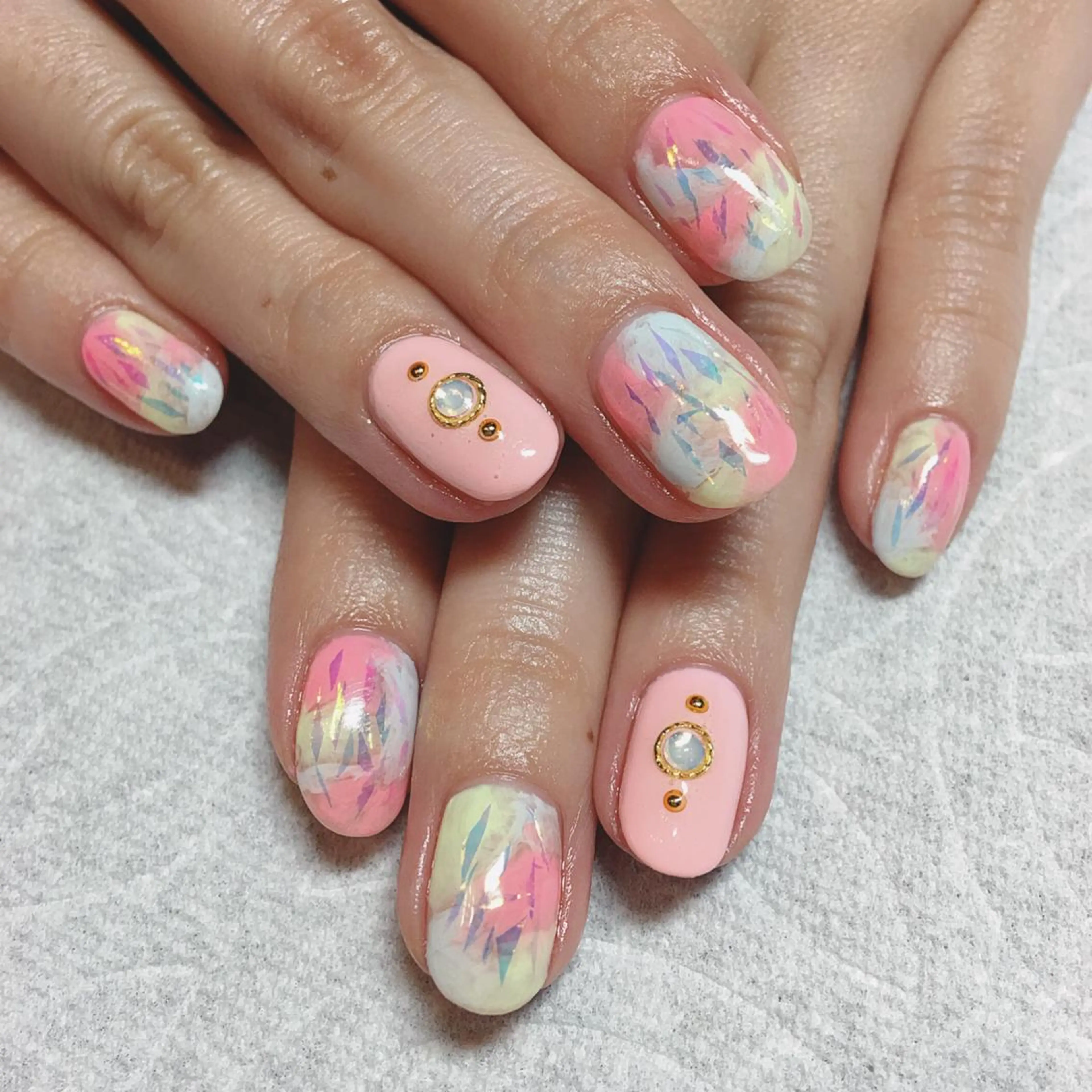 ネイル クリアネイル ジェルネイル キラキラネイル THECOLORS所属・近貞 莉奈のネイルデザイン