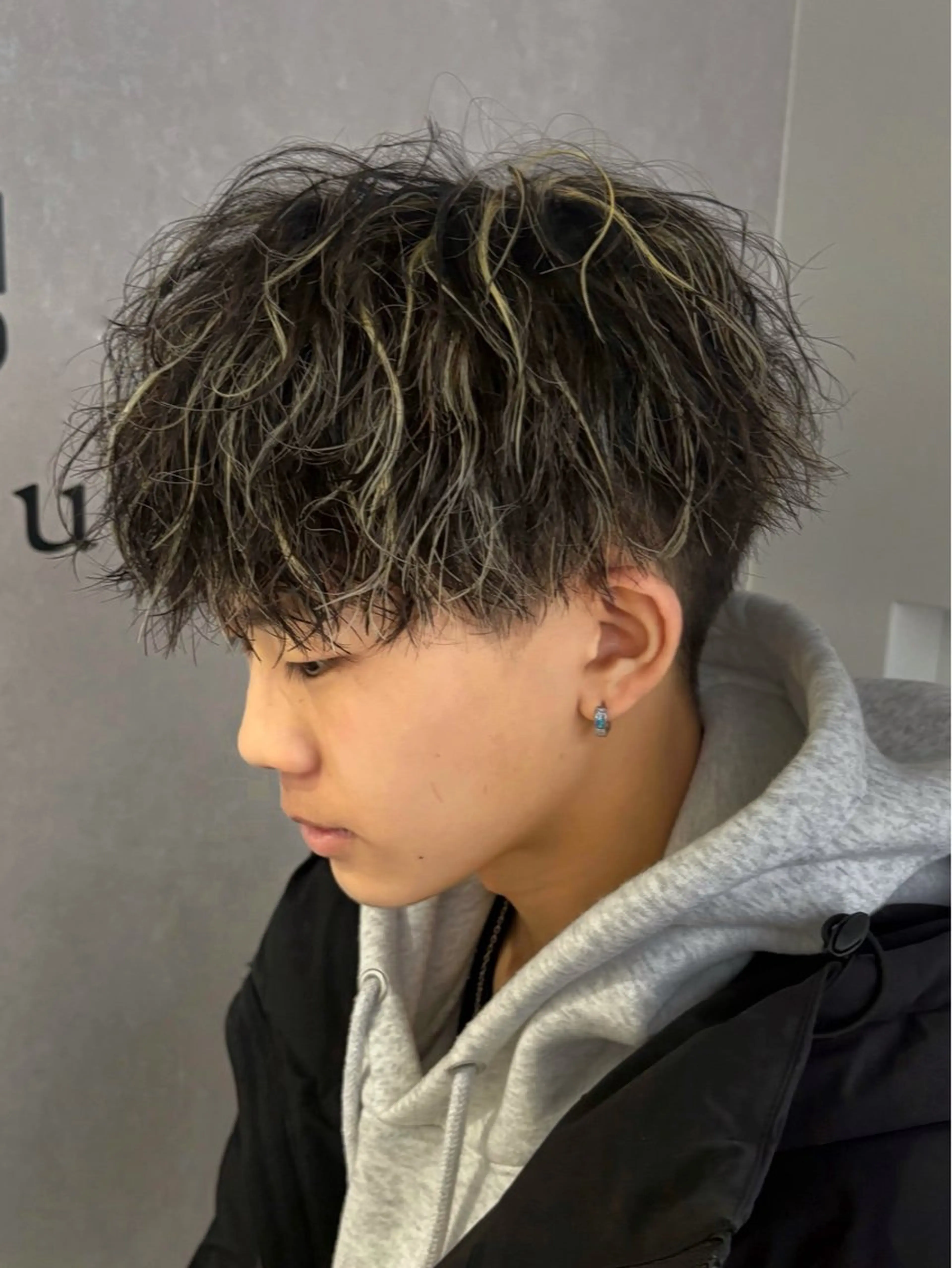カラー パーマ メンズ 濱口 健慎のヘアスタイル