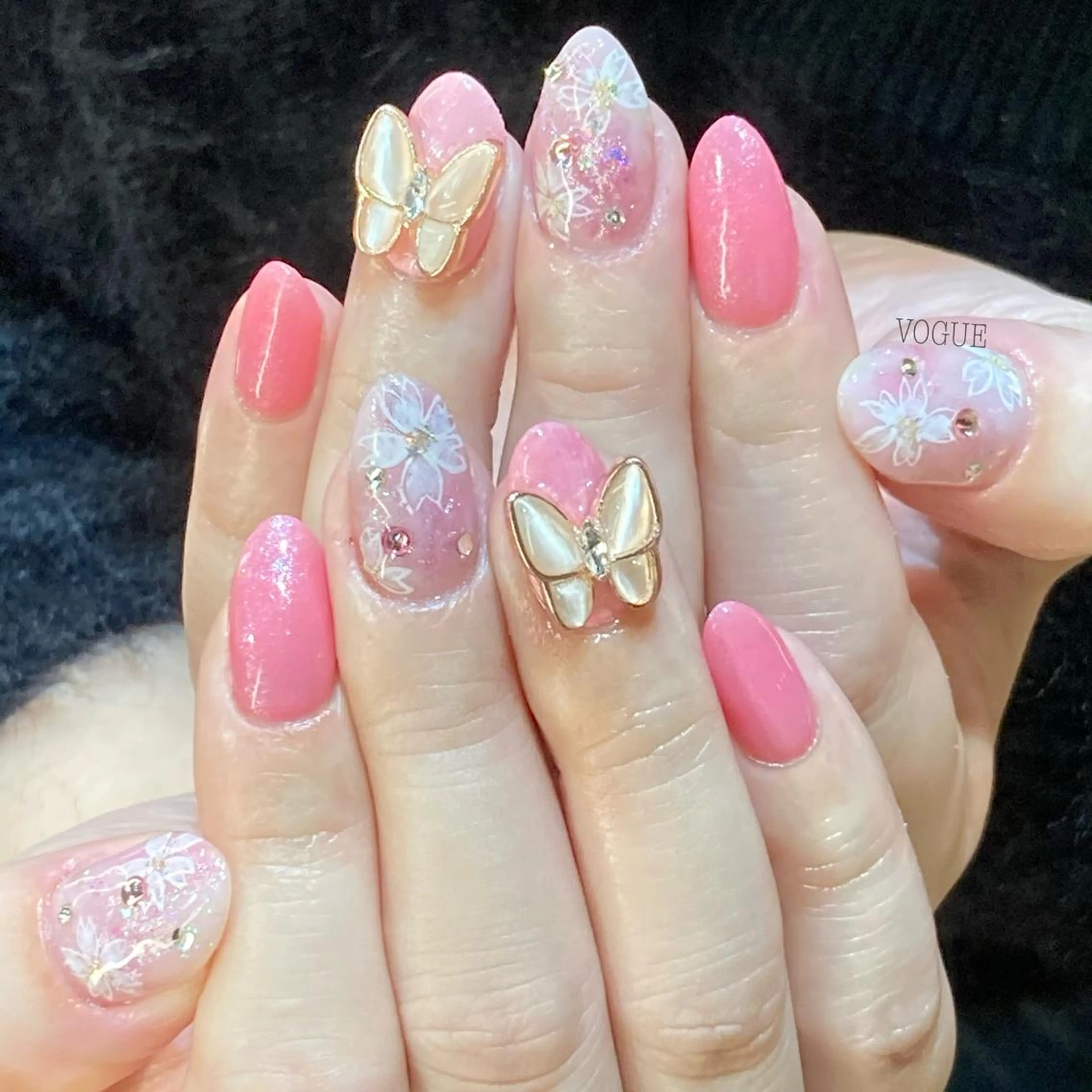 ネイル 桜ネイル 春ネイル ハンドネイル VOGUE ×SWANのネイルデザイン